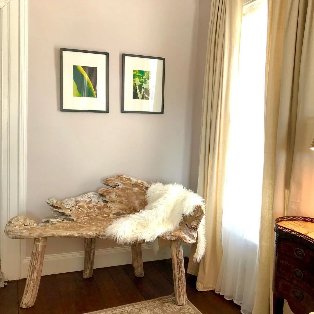 It can be intimidating to mix old and new but when you do, the result is a unique and elegant room scheme that looks like it evolved over many years. #flipmyroom #interiorinspiration #interiordesign #interiordecoratingideas #decordiy #decorator #home