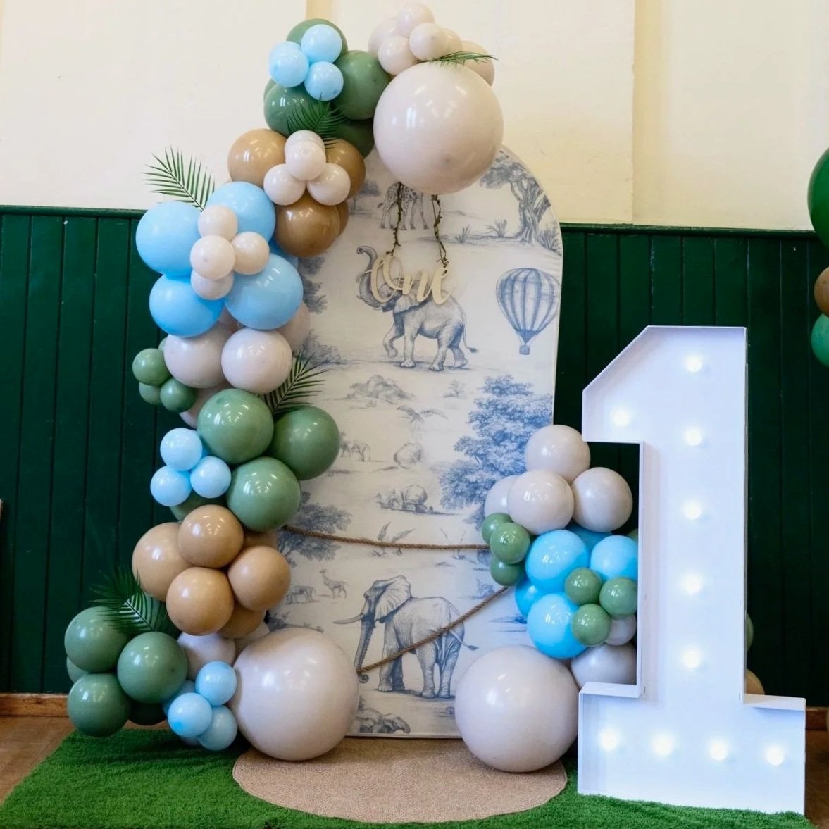 Safari 1st Birthday