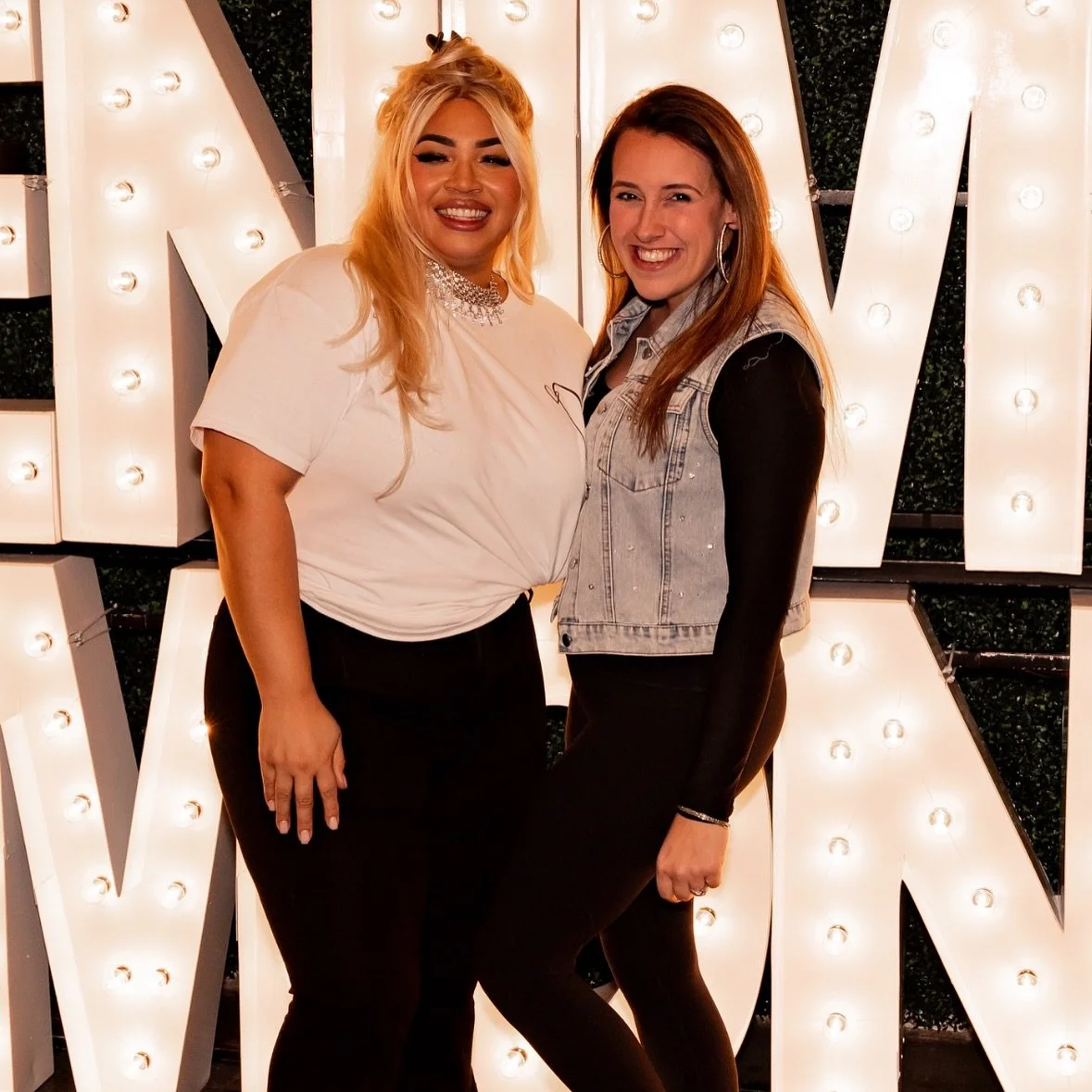 ✨ Meet the Faces Behind The Key ✨ 

👋 Hi friends, we&rsquo;re Chynna + Daisy &mdash; the duo bringing you West Knoxville&rsquo;s newest boutique event space!

Chynna is the owner of The Party Elevators + your go-to girl for all things celebration. I