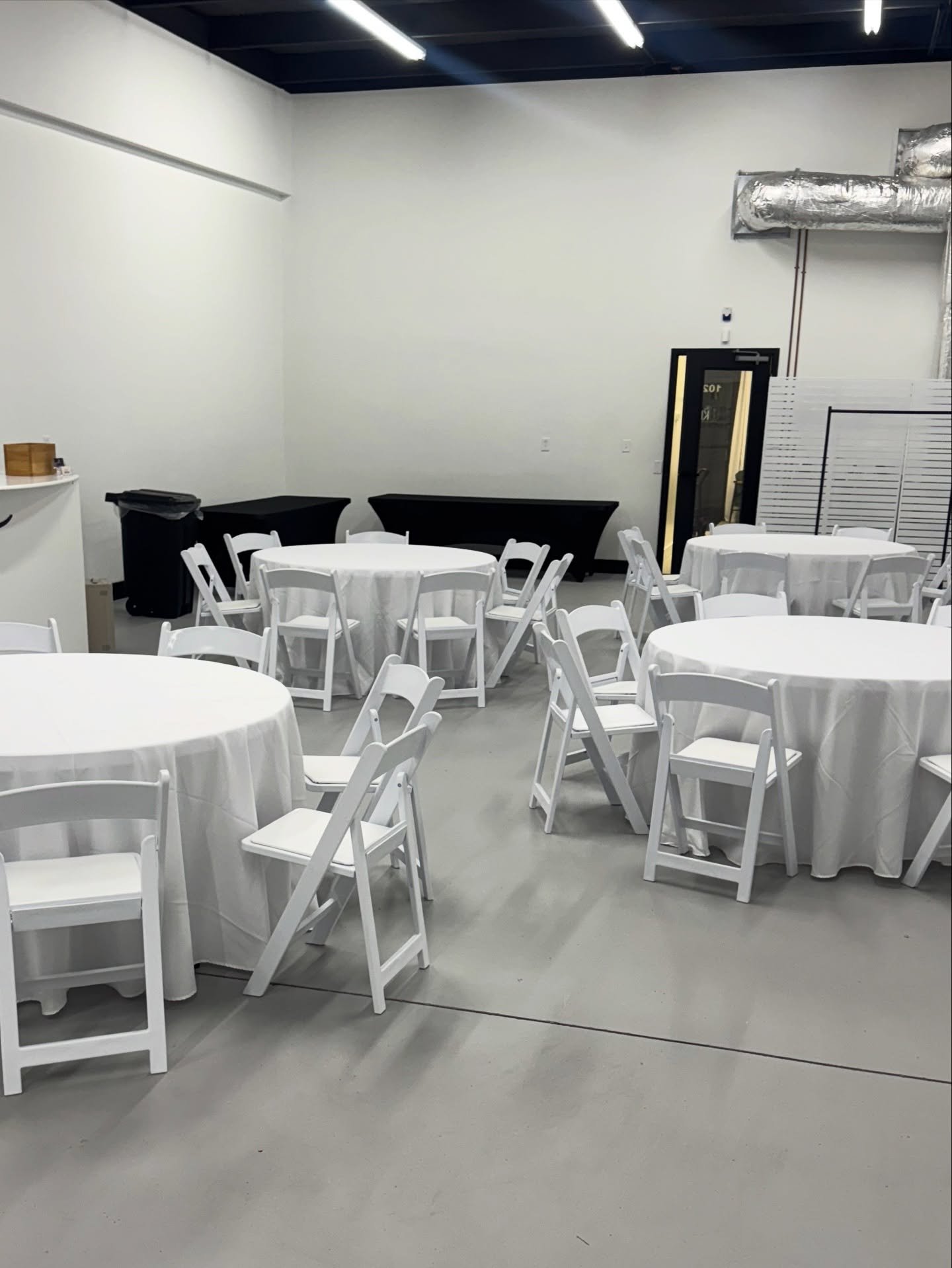 From networking events to Friendsgiving, The Key is truly the place to celebrate EVERY occasion. 

Our grand opening special of 15% off weekend event rentals is still happening through Nov 30th. A 50% retainer is required to reserve your date. 

Don&