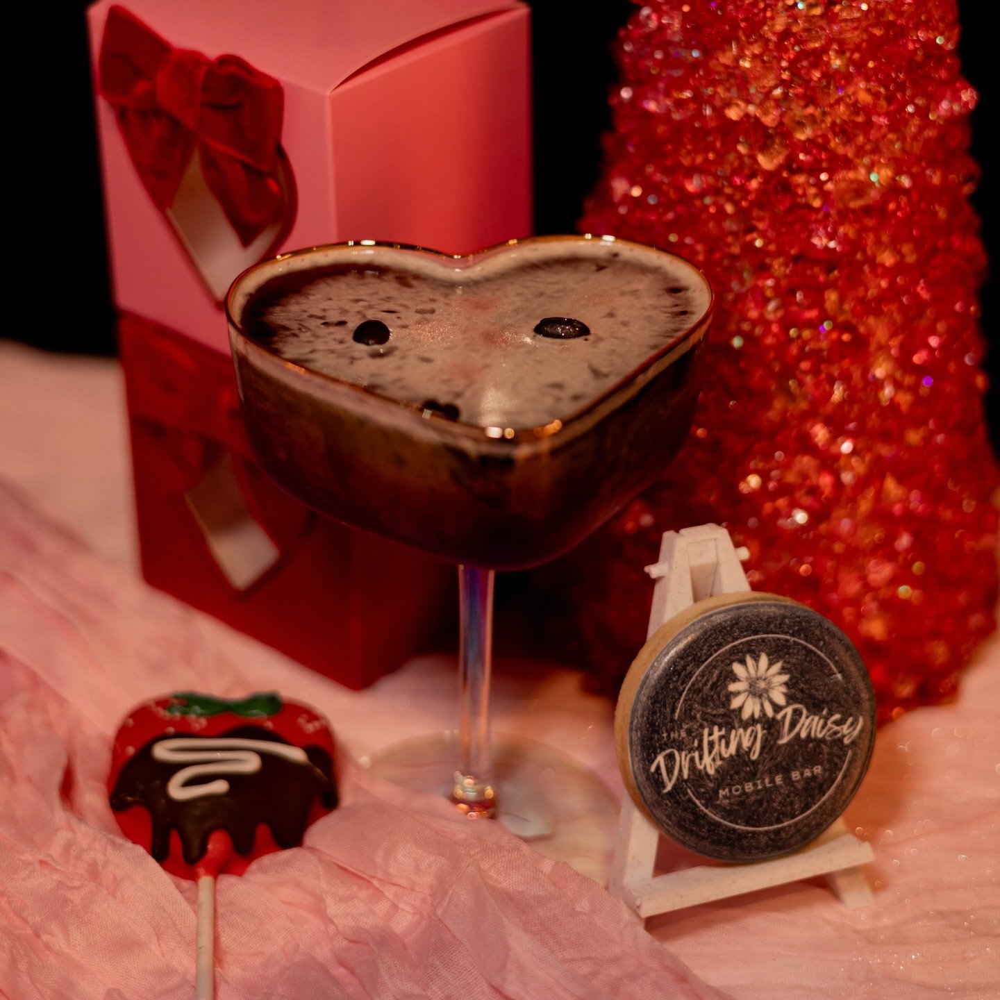 Celebrate Galentine&rsquo;s with style, intention, and  perfectly crafted cocktails at our Galentines Mixology Class ❤️

📅 Friday, Feb 6th 🥂 7-10pm 

Hosted by Daisy and the @driftingdaisymobilebar 
team (A bilingual bartender will be present to as