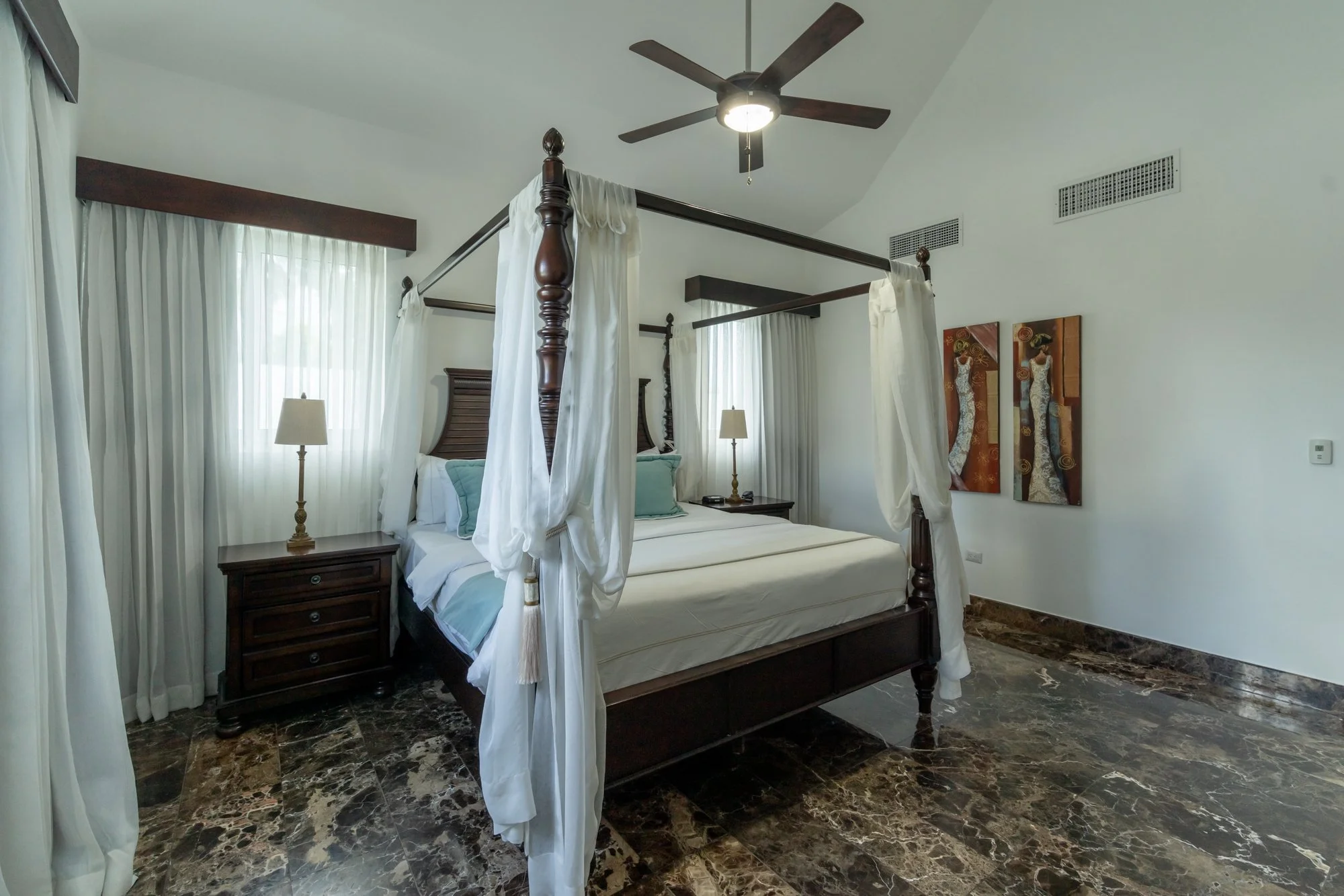 2022-The Cliff_25.jpg