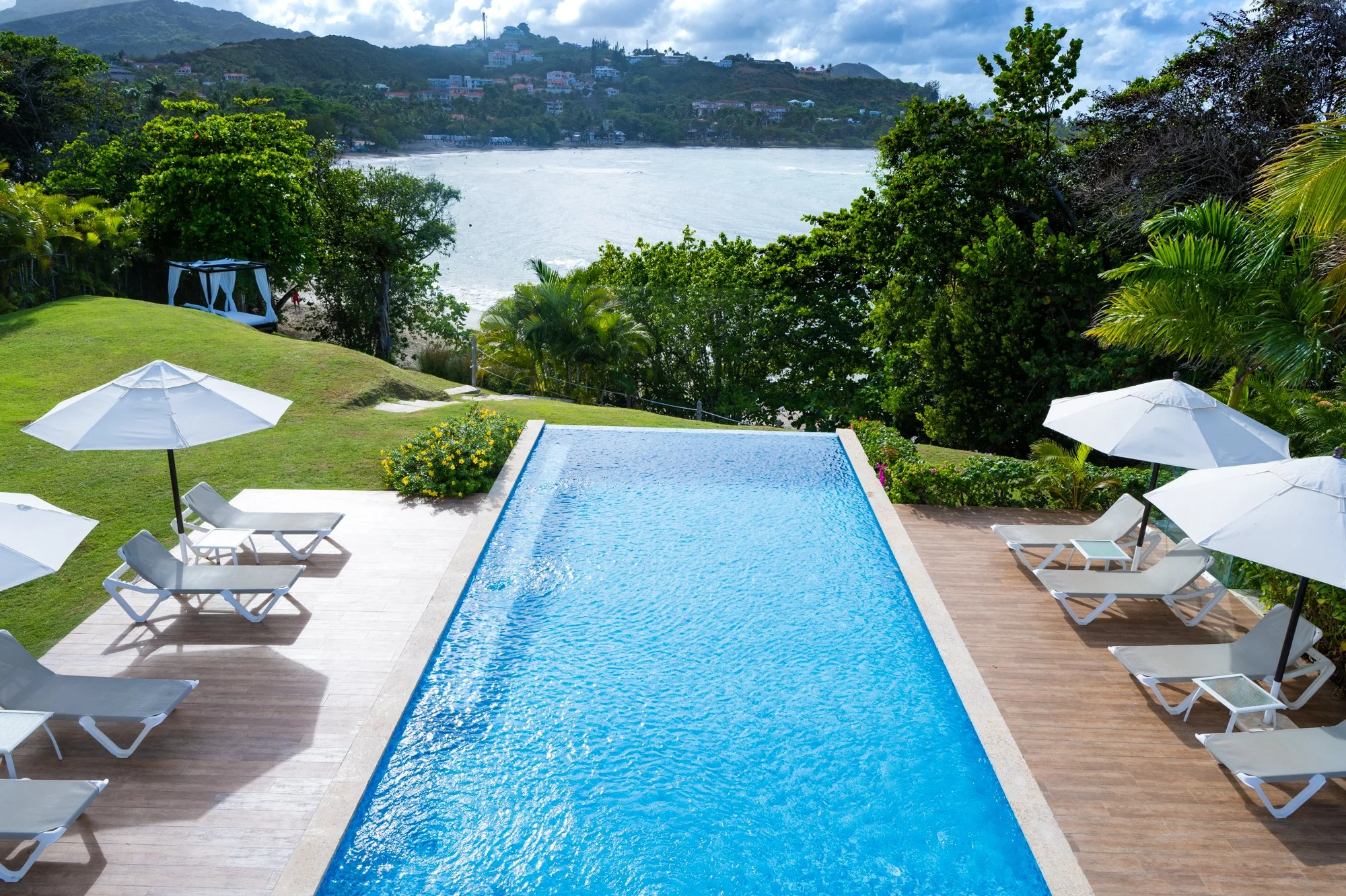 2022-The Cliff_13.jpg