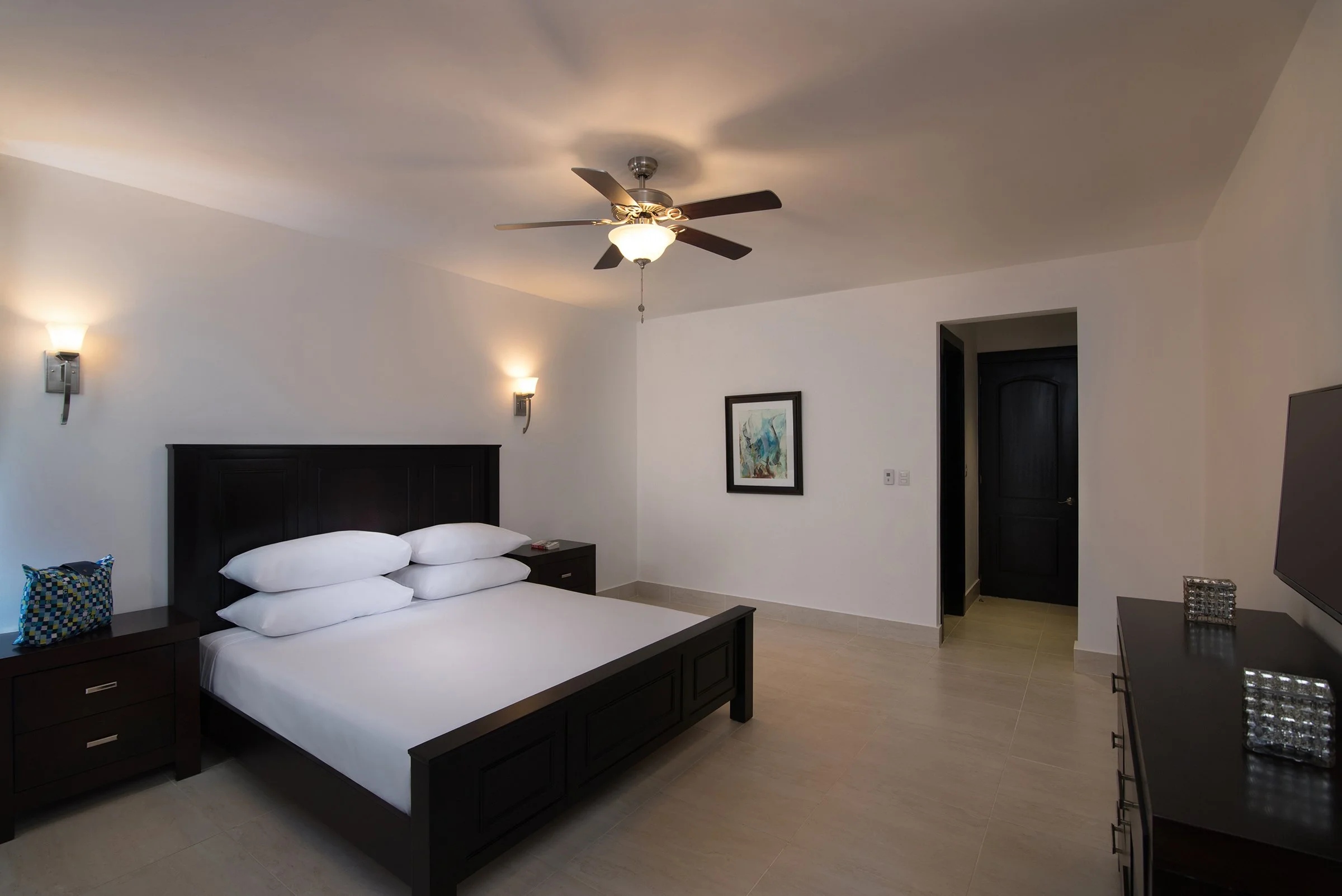 2018_Royal Villas_19_sm.jpg