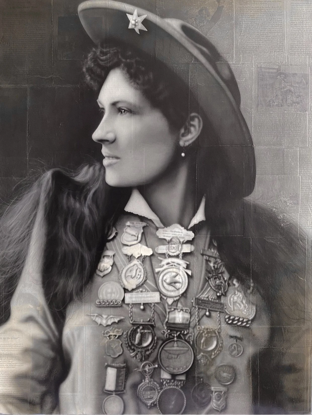 Sharp Shooter - Annie Oakley