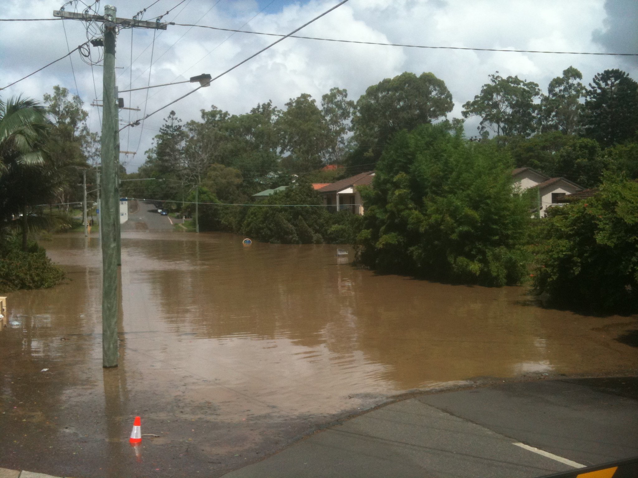 WAWAW, WAWAWpod, Where Are We At With...?, Where are we at with, David Curnow, podcast, Hamish McGowan, flooding, climate change, weather, climate modelling, storms, hail, lightning, floods, Brisbane, St Lucia