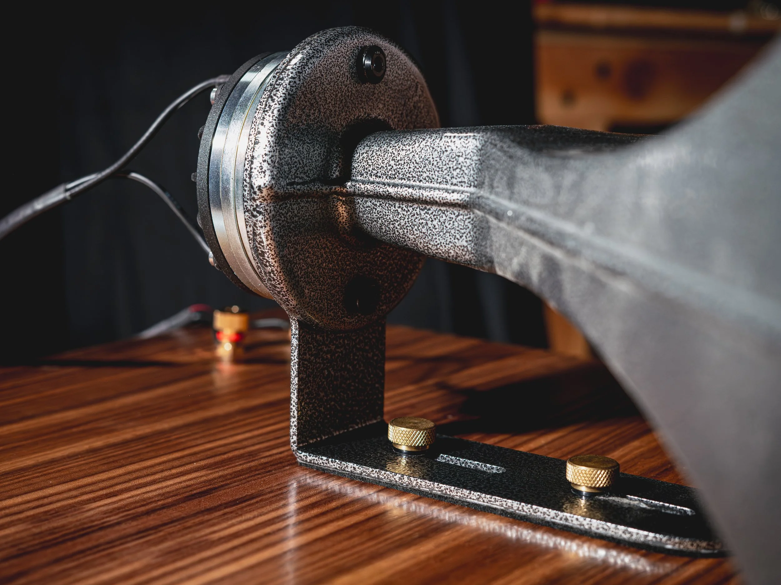 Vintage inspired modern horn loudspeaker combining classic sound with contemporary craftsmanship