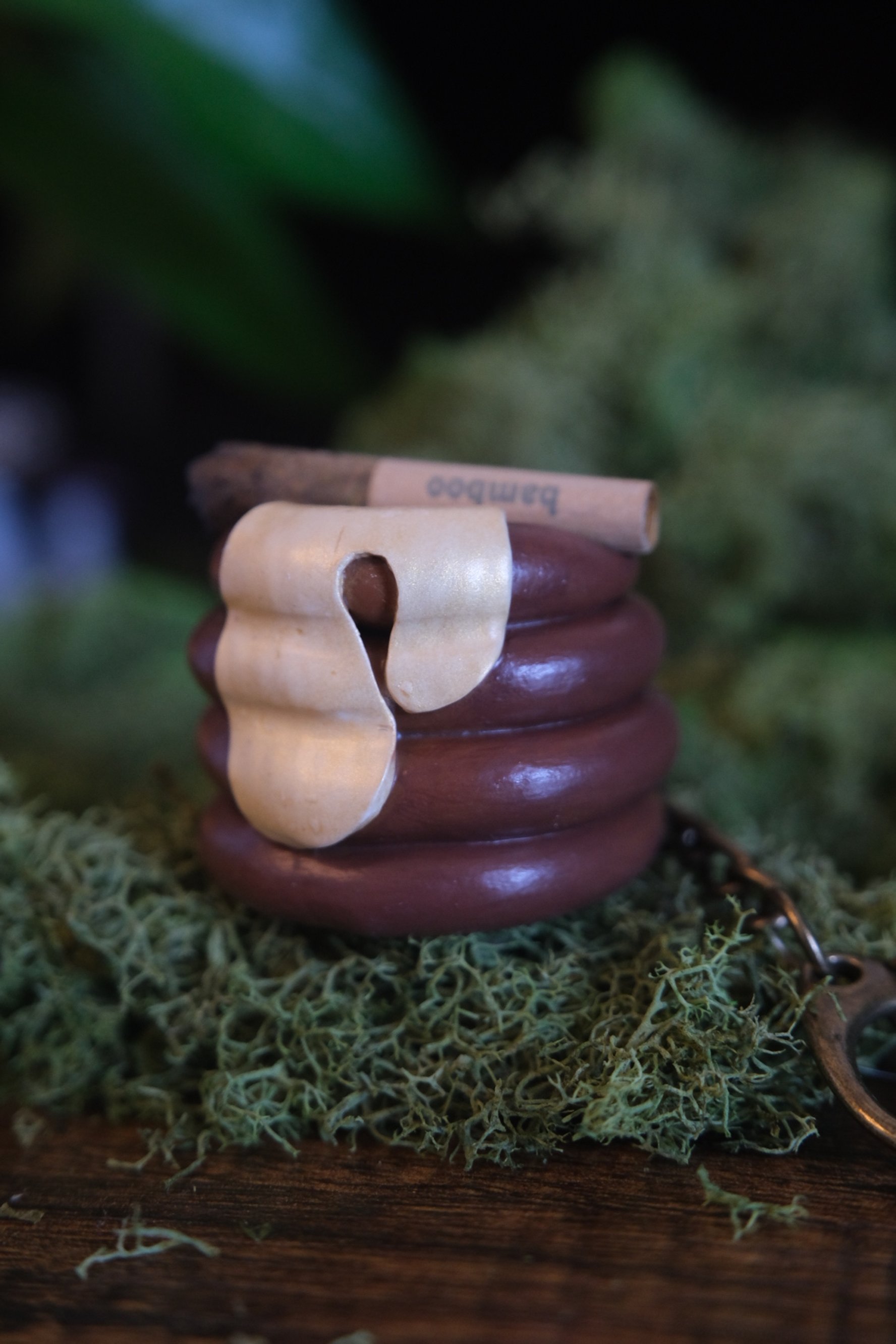 Honey Pot Ashtray - Keychain