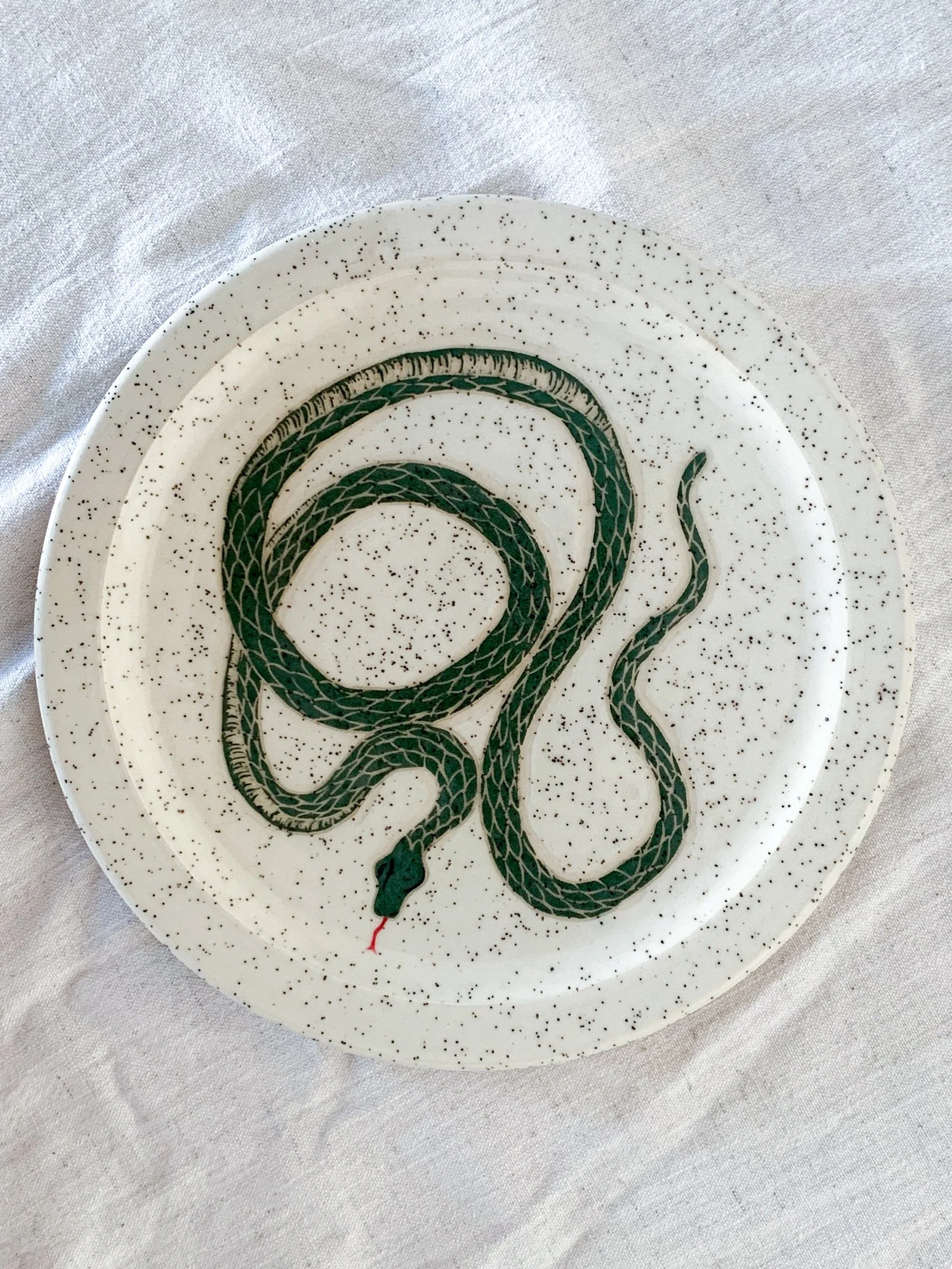 Pre-Order: Snake Plate