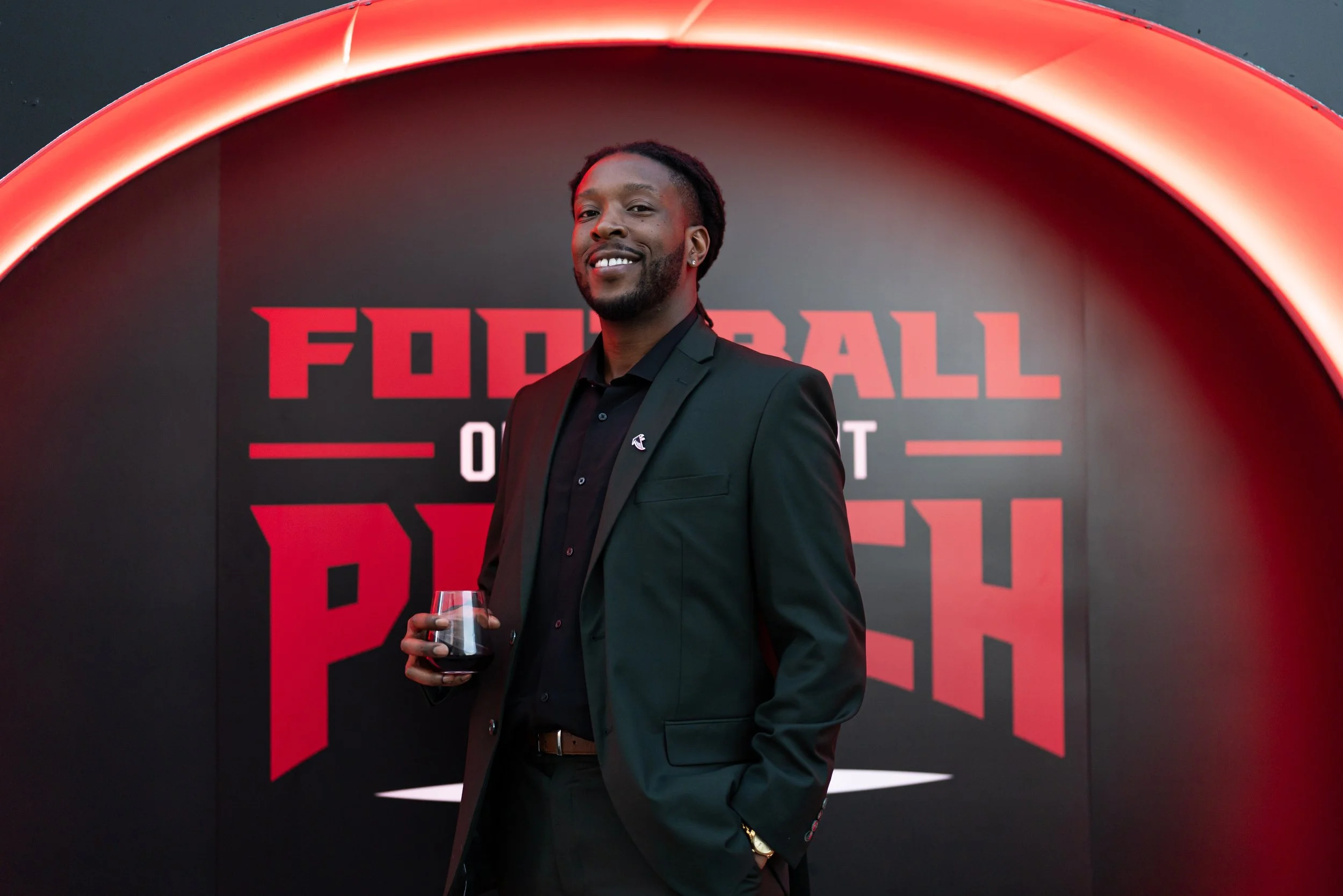 AF_20260514_FootballOnTheFrontPorch_SB11578.JPG