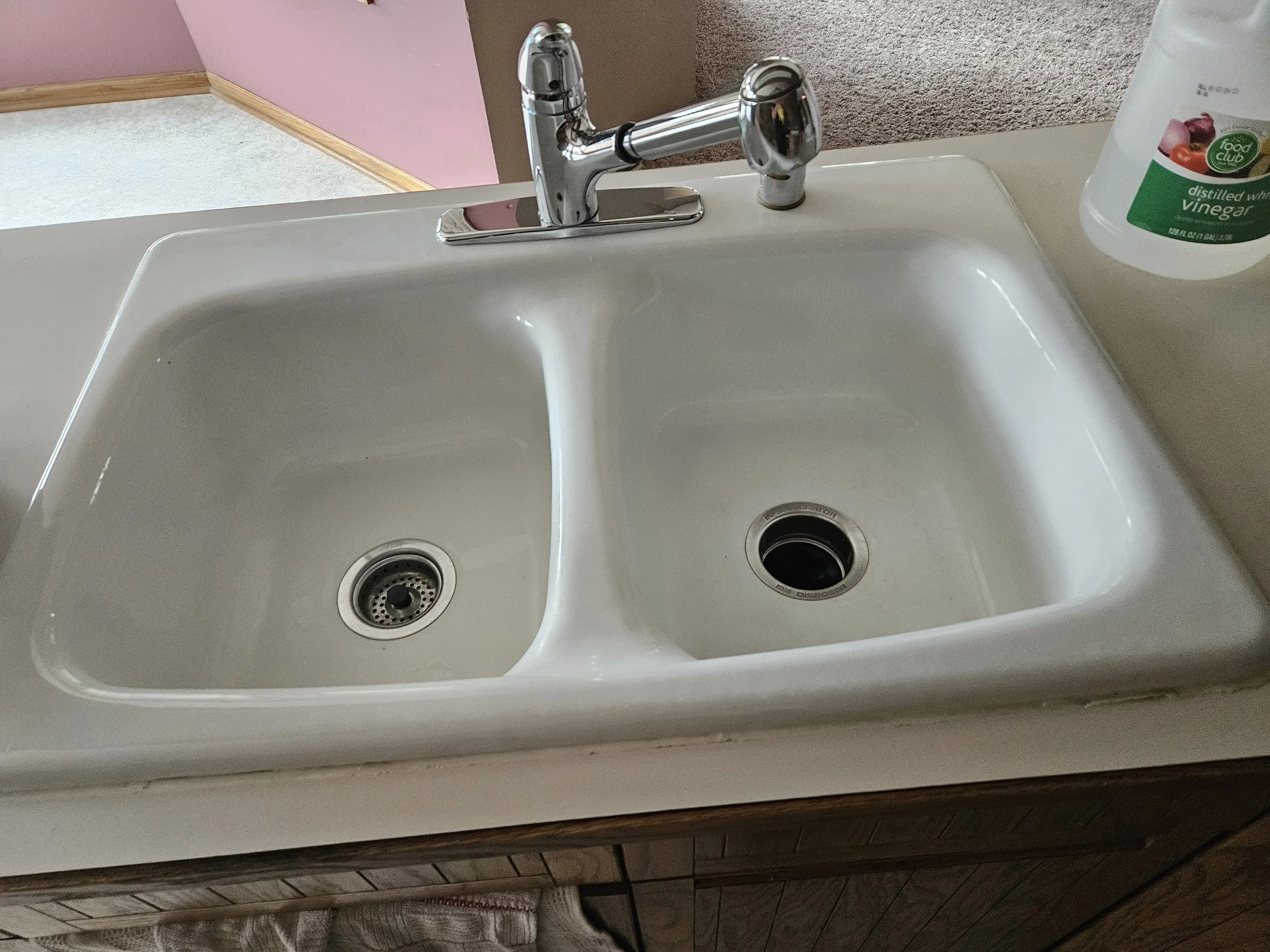 Sink 3.jpg