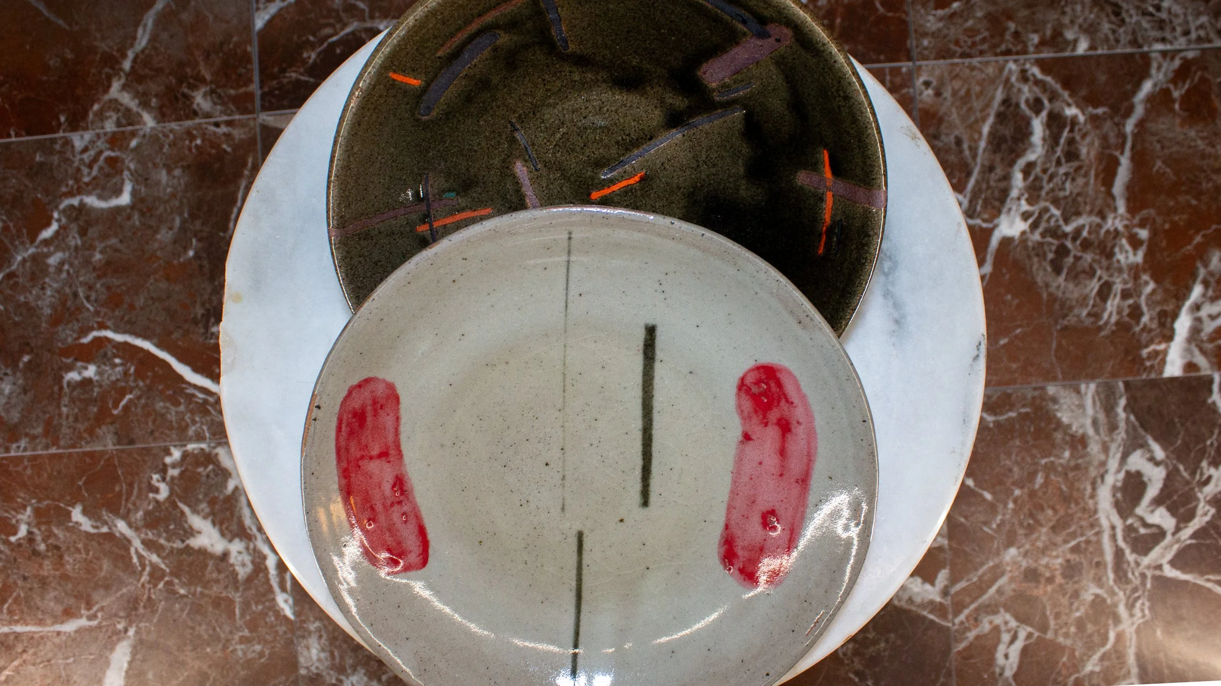 Display plates.