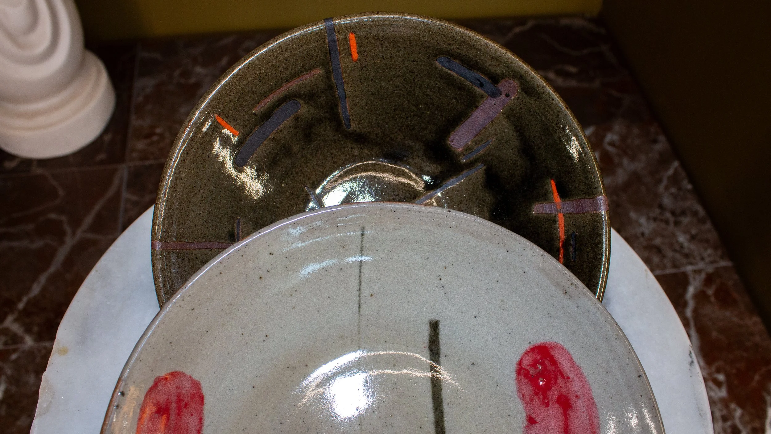 Display plates.