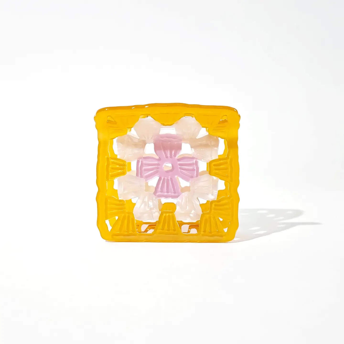 Granny Square Claw Clip: Lemonade Stand (XL)