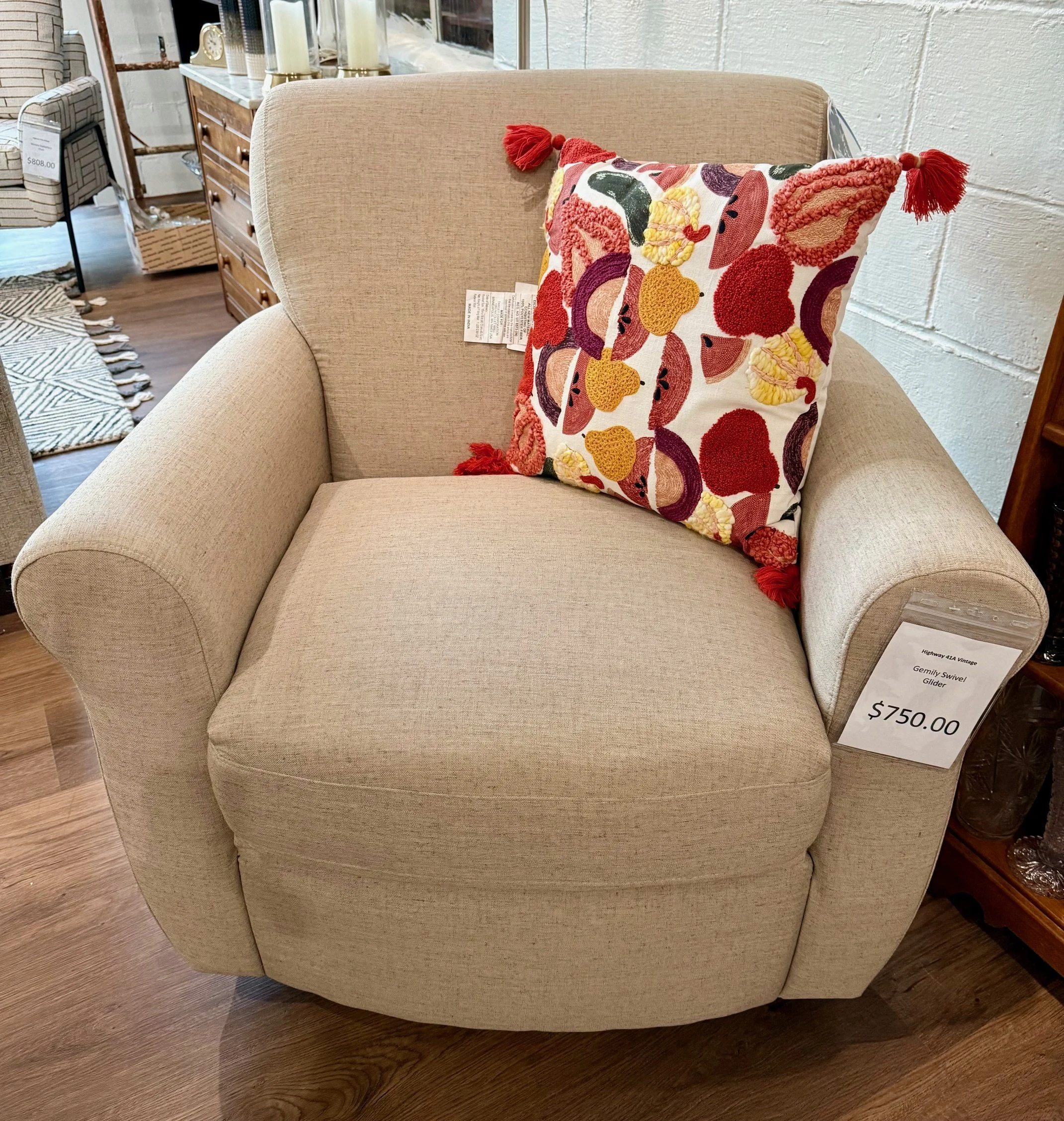 Gemily Swivel Glider