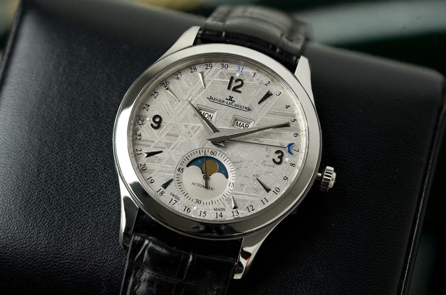 One of my favorite watches I have stocked. The Jaeger-LeCoultre Master Calendar &ldquo;Meteorite&rdquo; Q1558421. The first meteorite dial I&rsquo;ve seen with my own eyes and now I want anything meteorite 🤣. 
This set has sold, but if you&rsquo;re 