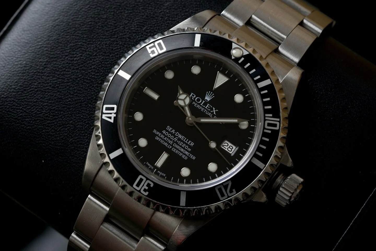 A great example of someone who took care of their watches. A beautiful Rolex Sea-Dweller 40mm 16600 with original papers and serial tag, has gone through Rolex Service Center twice for overhauls. This watch was looked after and now it is up for sale.