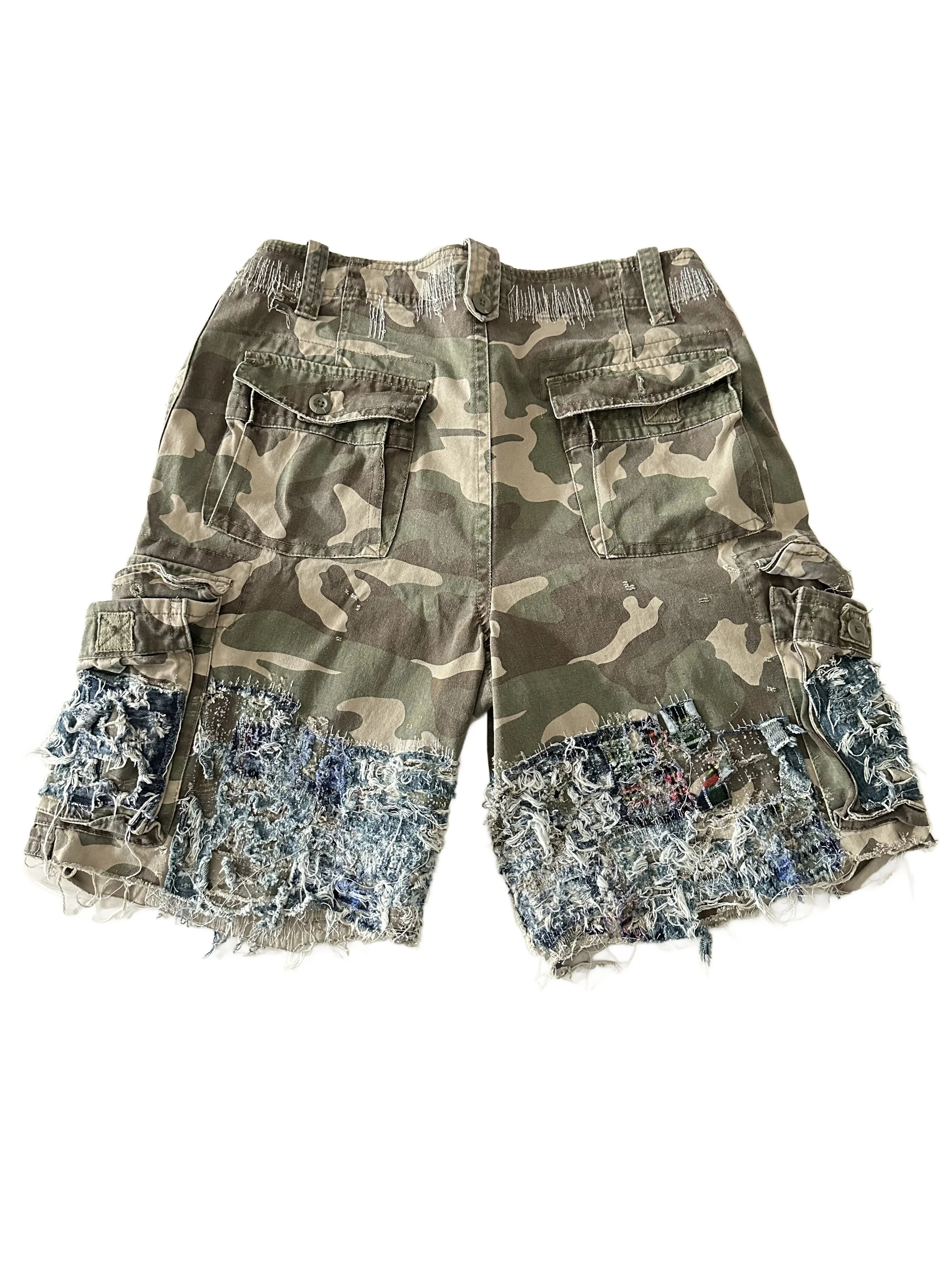 CAMO THRASHED SHORTS 2.jpg