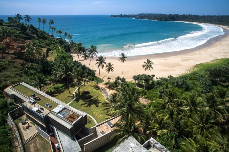 A private tropical sun-soaked retreat