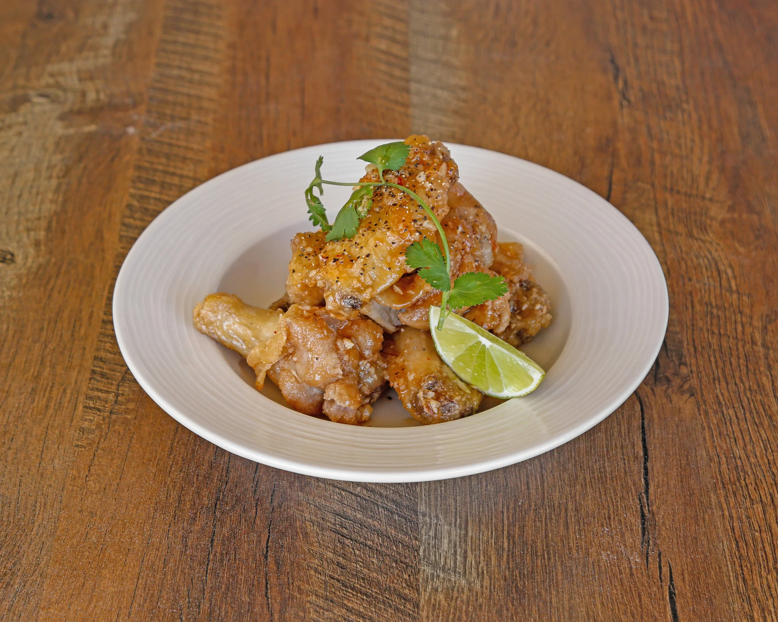 SilkCafe&Bar_SilkSignatureWings.jpg