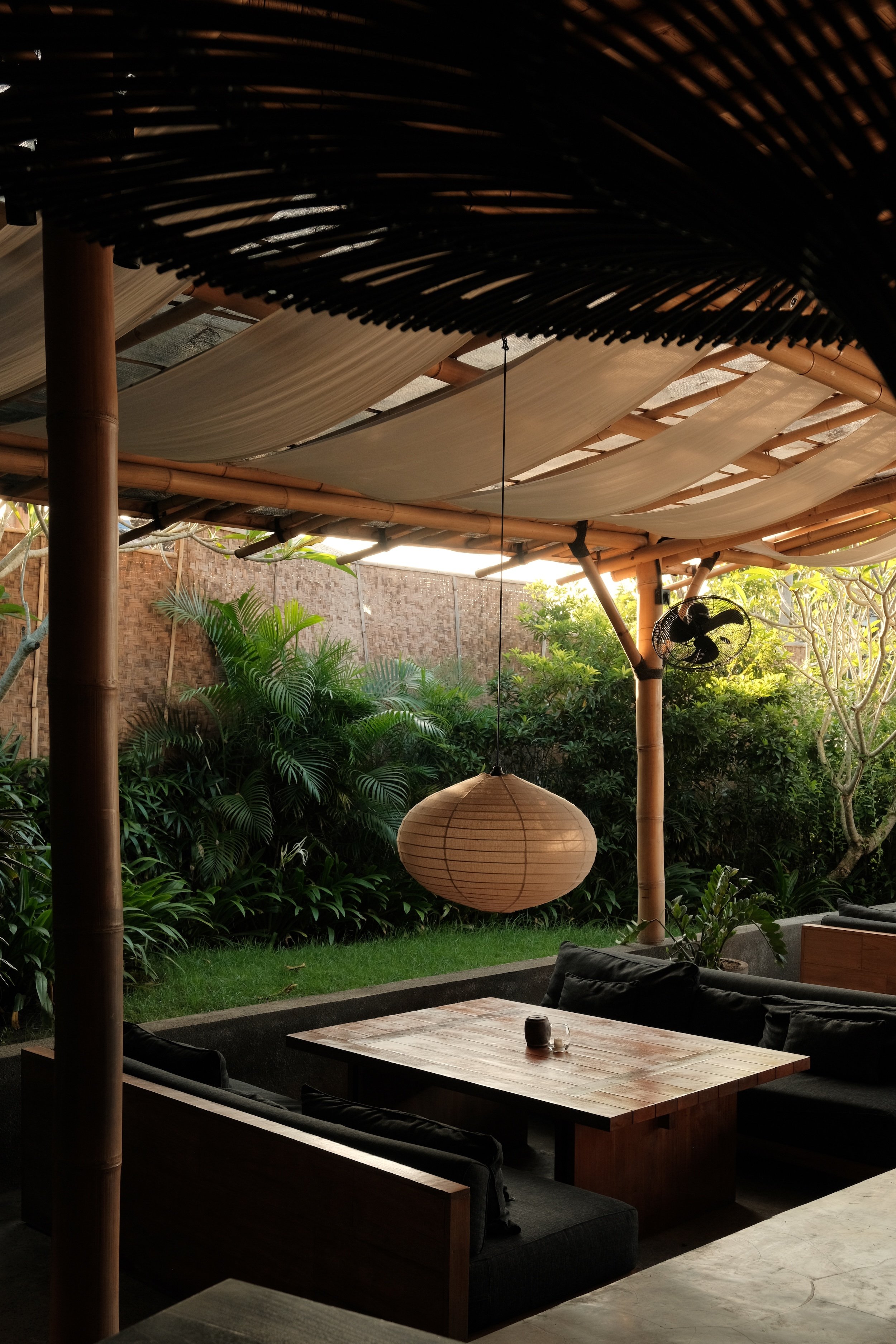 Nicholas V. Studio - Yuki Bali Photography 11.jpg
