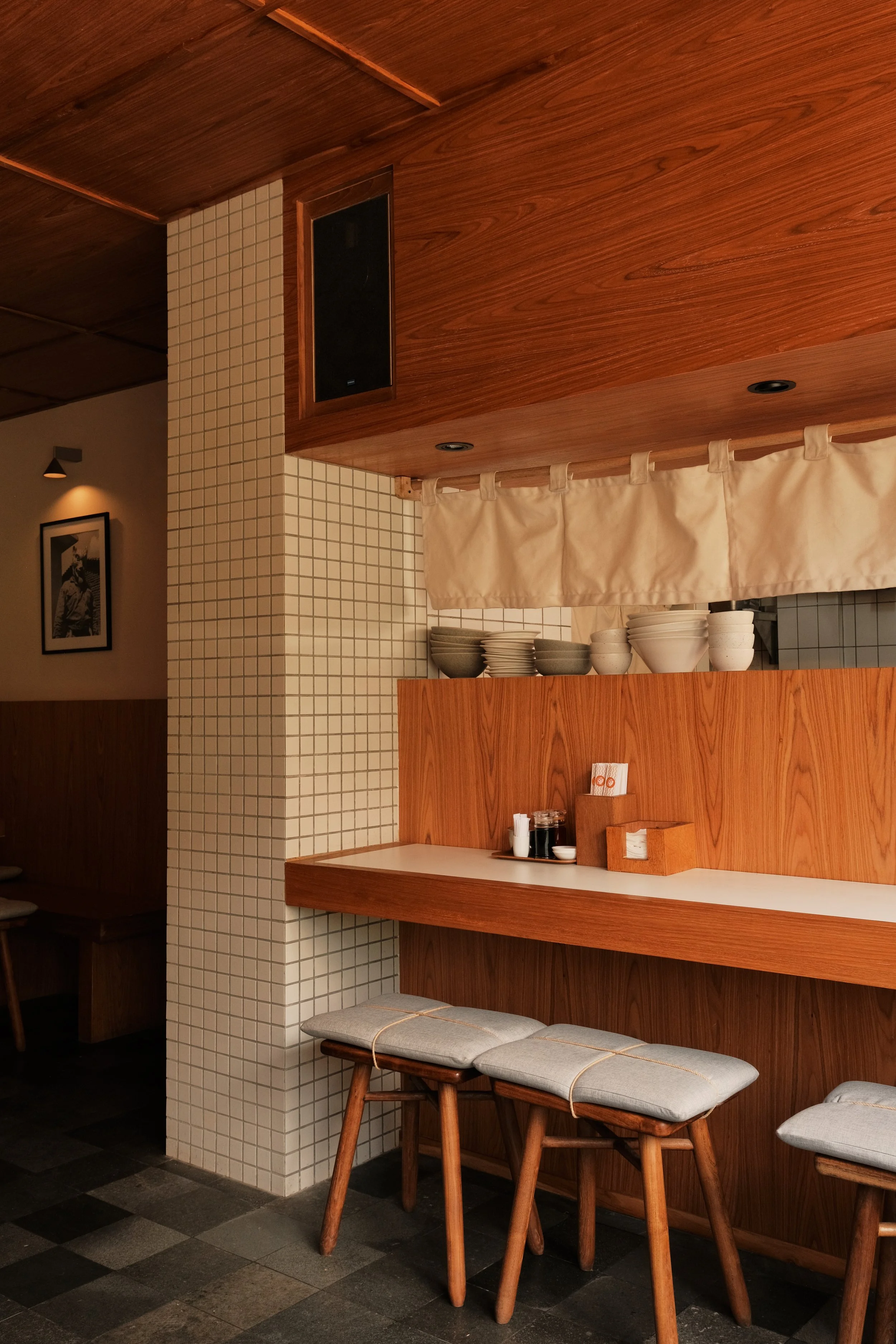 Nicholas V. Photography - Chotto Motto Seseh Bali 11.jpg