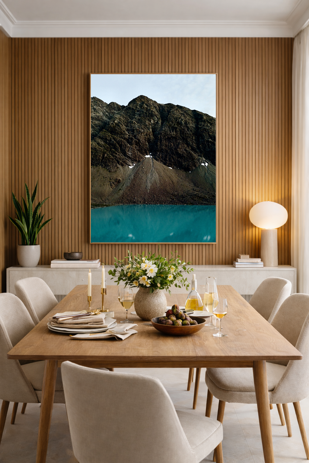 Lyngen Alps_eetkamer.png