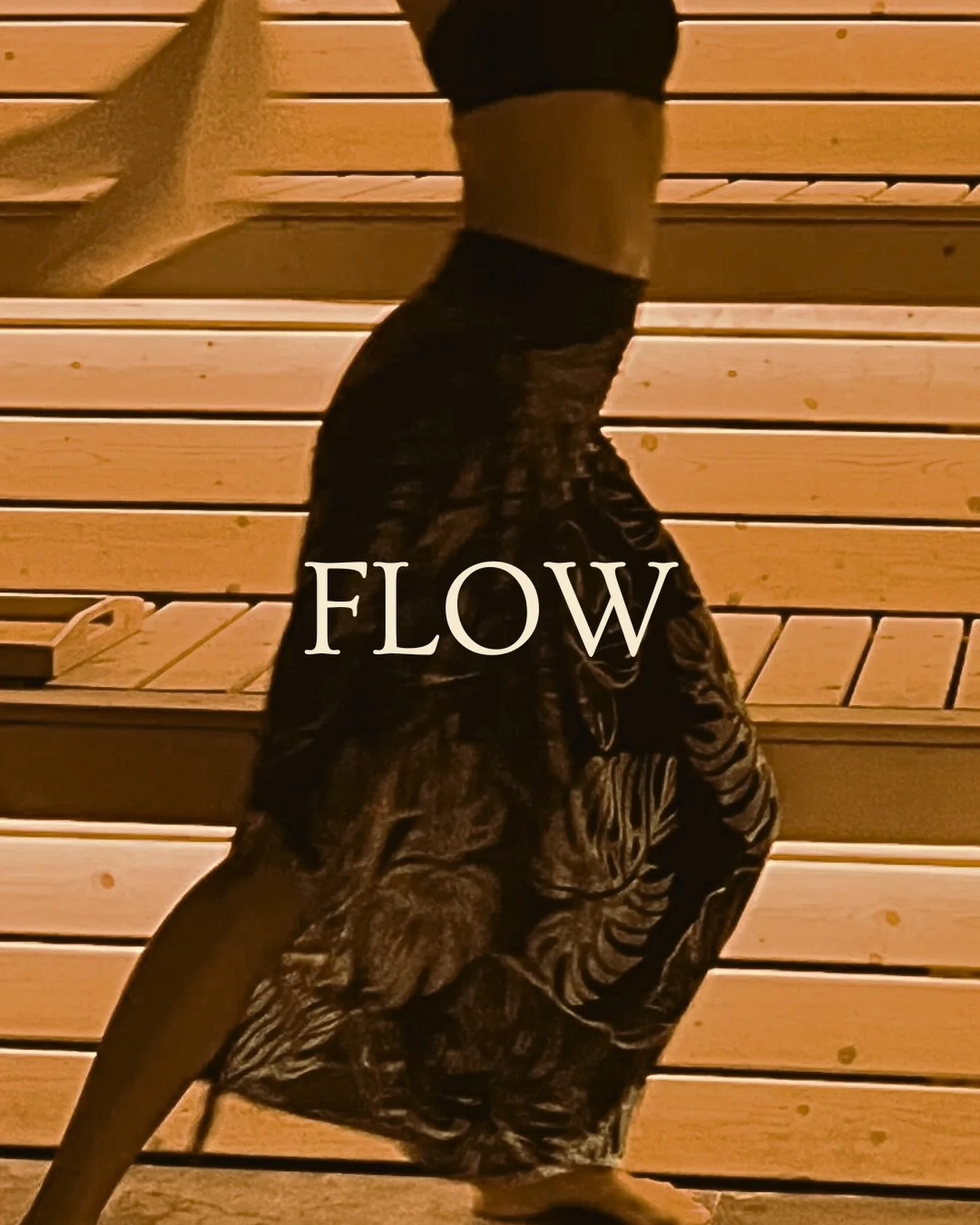 FLOW - A conversation between breath and body.
Heat softens. Cold awakens.
Music carries the rhythm. Aroma deepens. Everything together is one big flow. 
I&rsquo;m here to guide you through your flow &mdash; while flowing myself.
#wellness #nervoussy