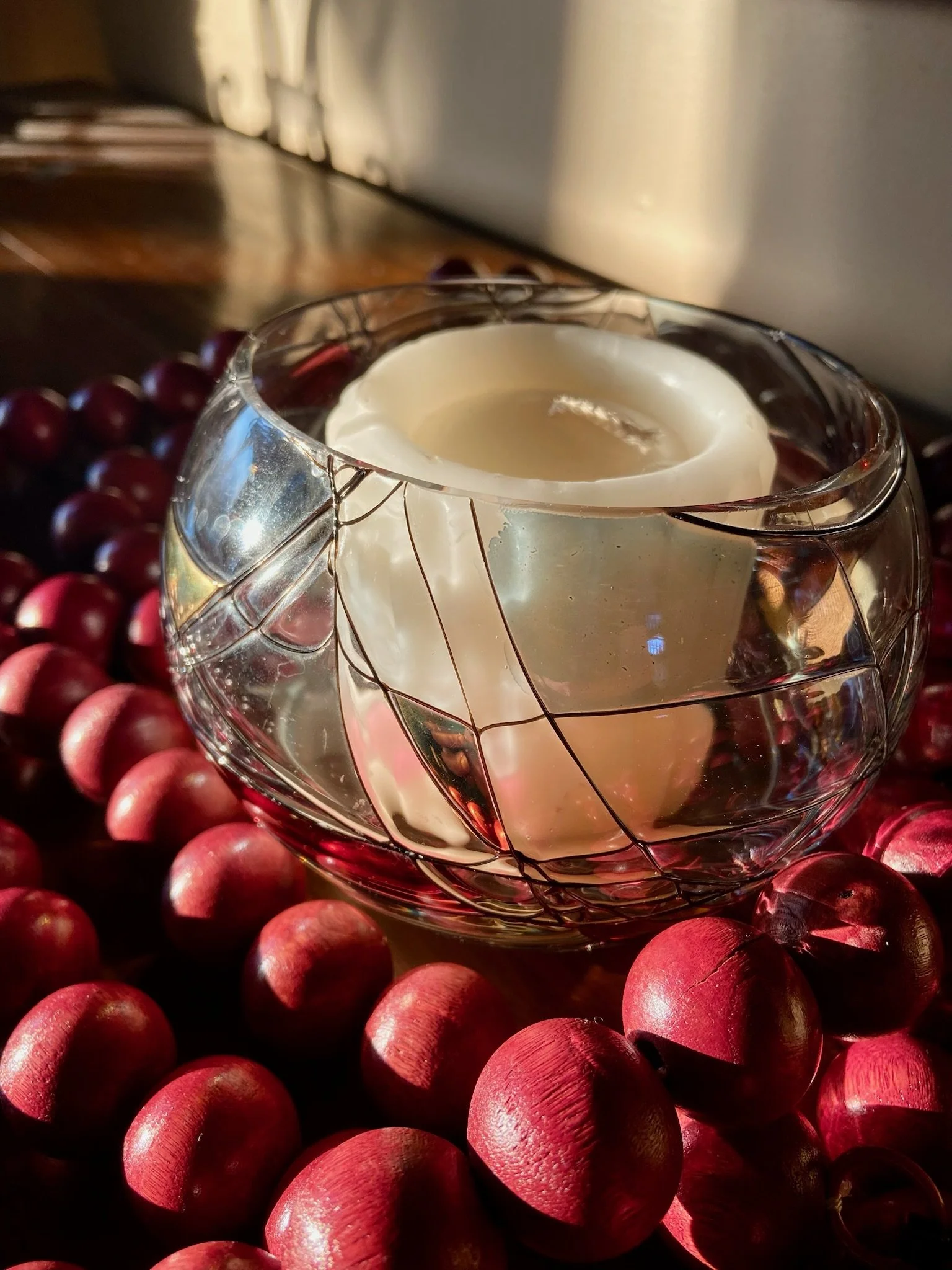 Partylite Mosaic Calypso Stained Glass Round Candleholder