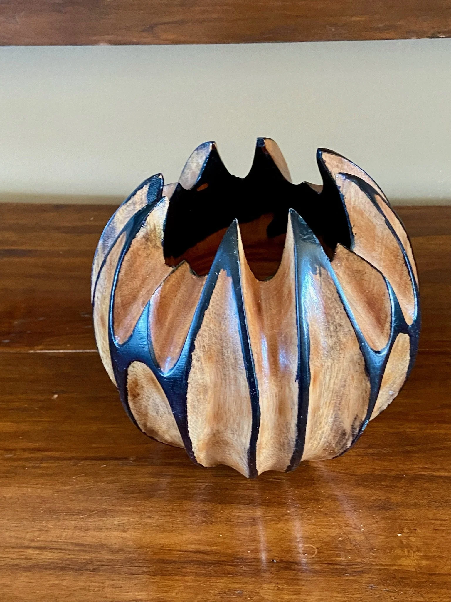 Exquisite Mango Vase Bowl
