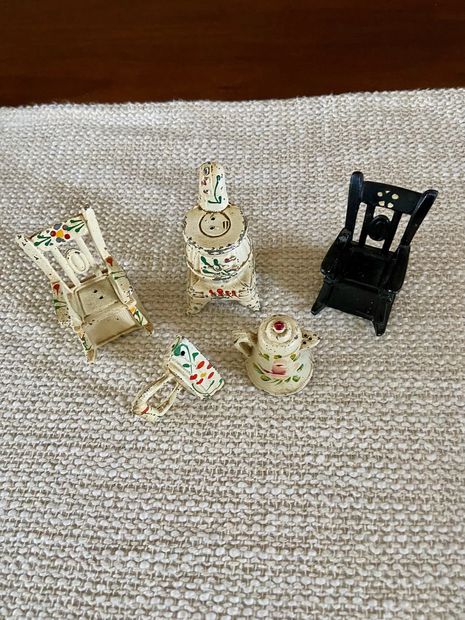 Mini Cast Iron Handpainted Salt and Pepper Shakers