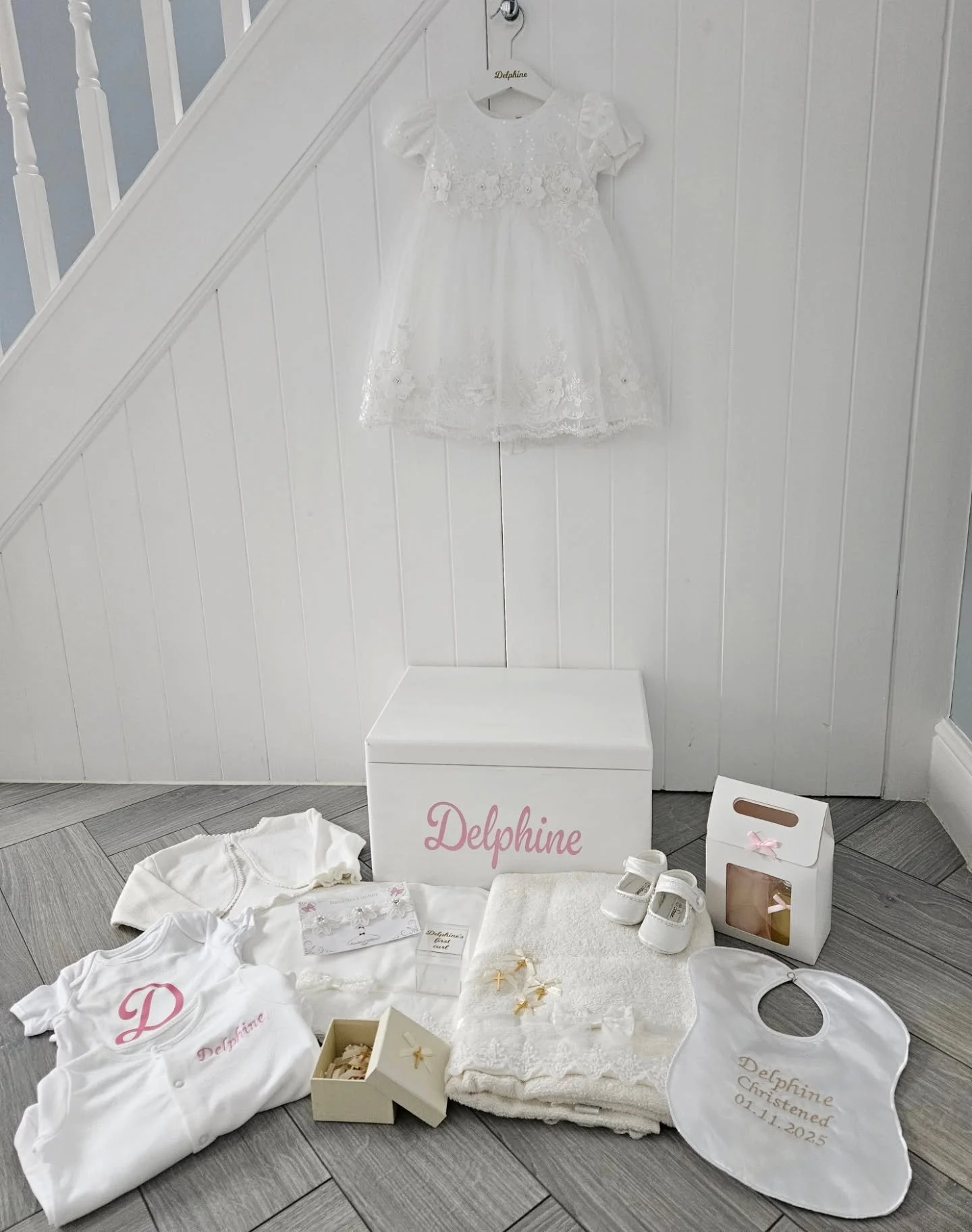 💕🌸💕

Baby Delphine's complete Christening order 💕

Delphine wore our Riya dress, which suited her perfectly, along with our lace flower headband, lace frilly socks, Laura shoes and plain cardigan. Complete with our lace bow miropani set, personal