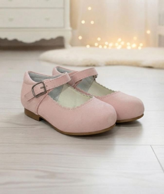 dulce shoes pink.jpg