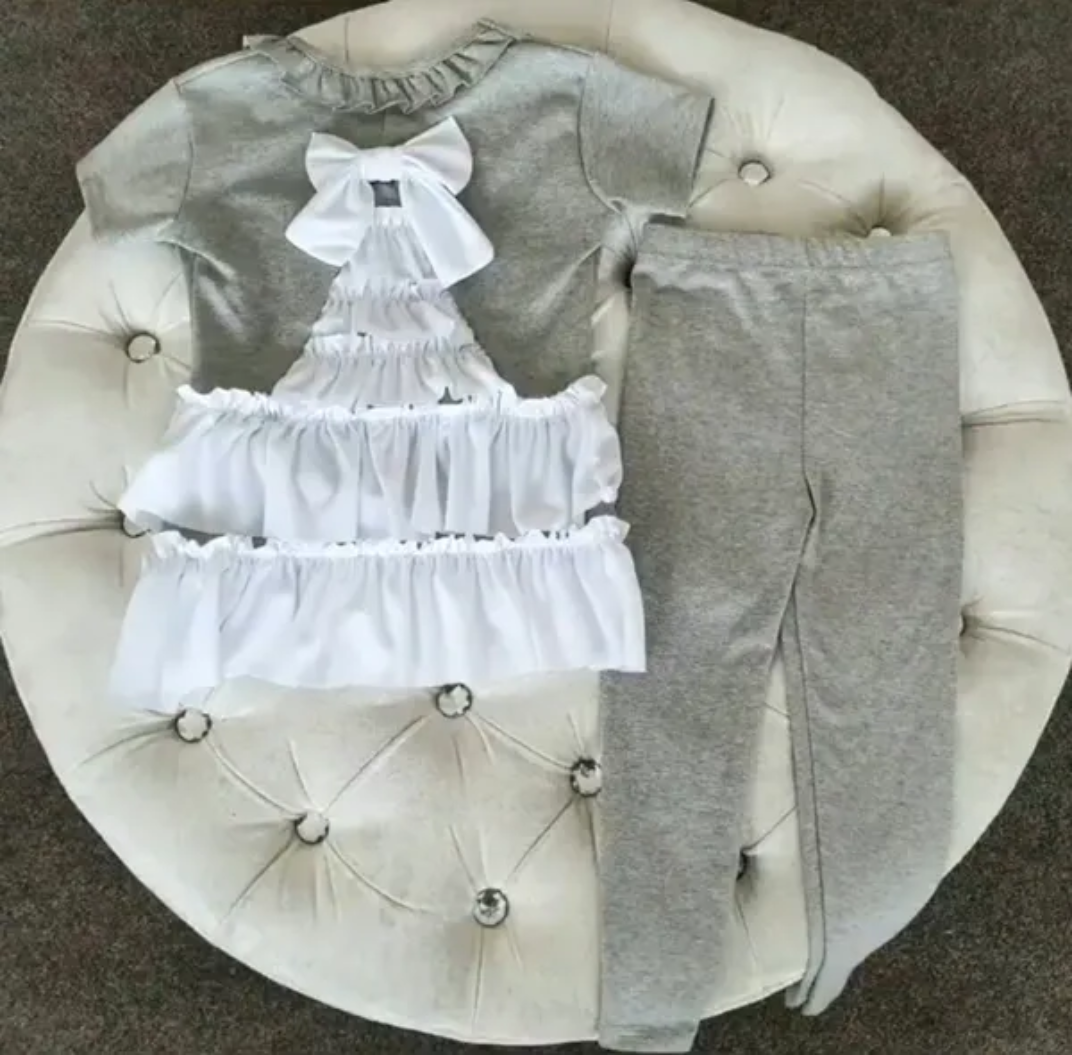 Studio-Project - 2025-10-23T185236.936.png