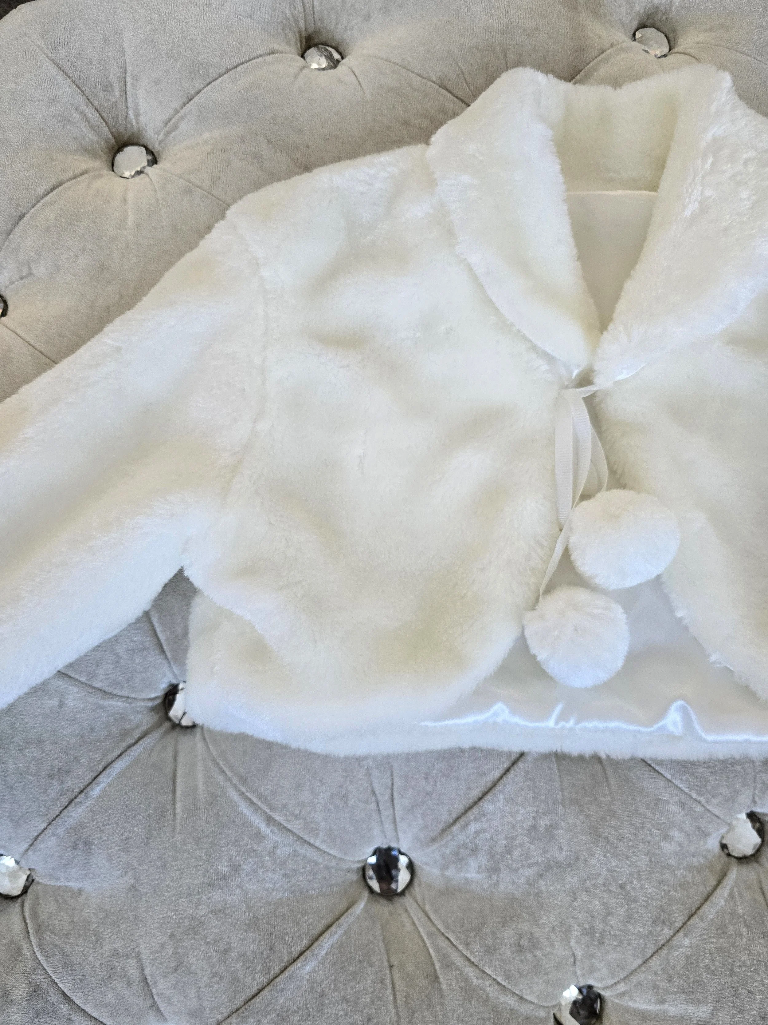 pom pom faux fur bolero2.jpg