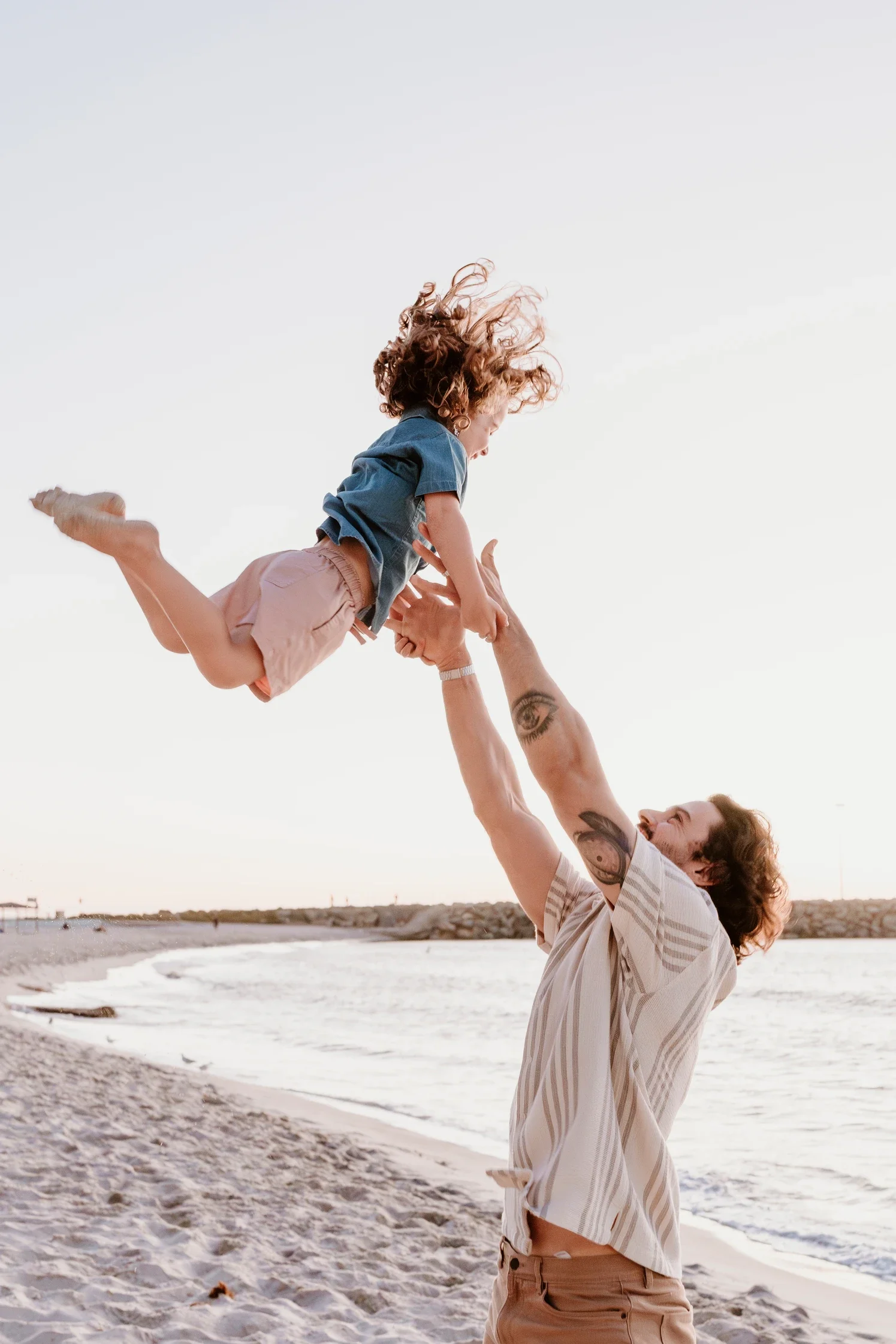 Documenting family life, capturing the beauty and real life of your story