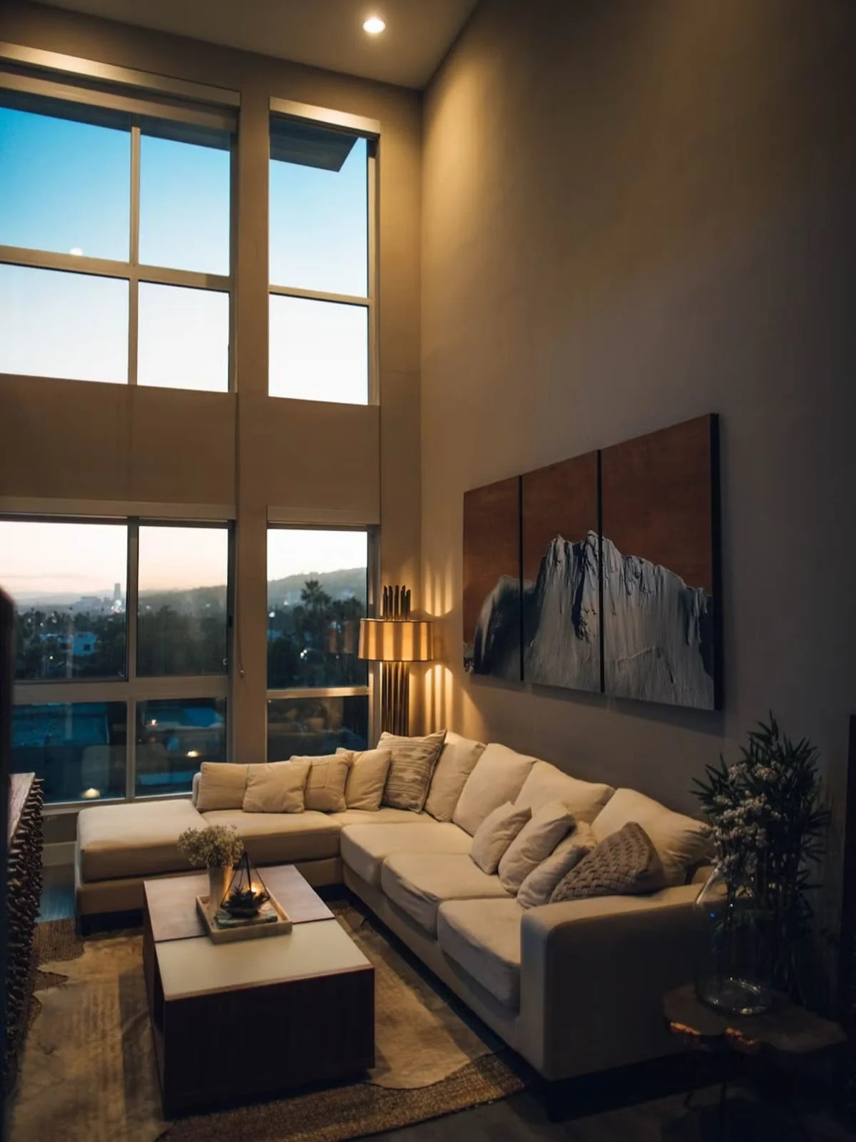 🏡 Turning spaces into 5-star stays.
From design to guest experience, every detail matters &mdash; and we make sure your property shines.
Your property, protected &amp; profitable.
#BlueHavenPropertySolutions #LuxuryStays #PropertyManagement #RealEst