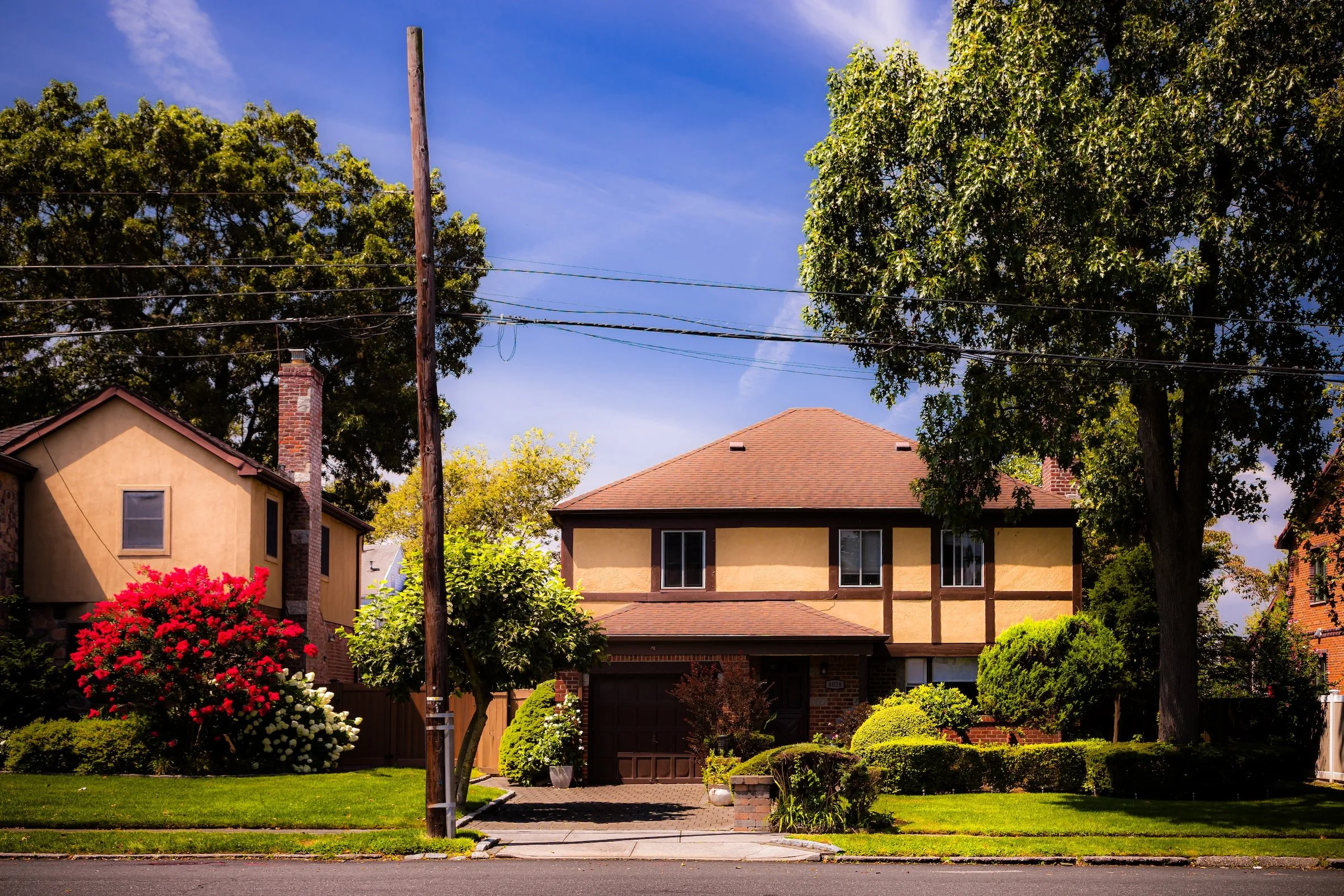 80-28 Bell - Click To Purchase Print