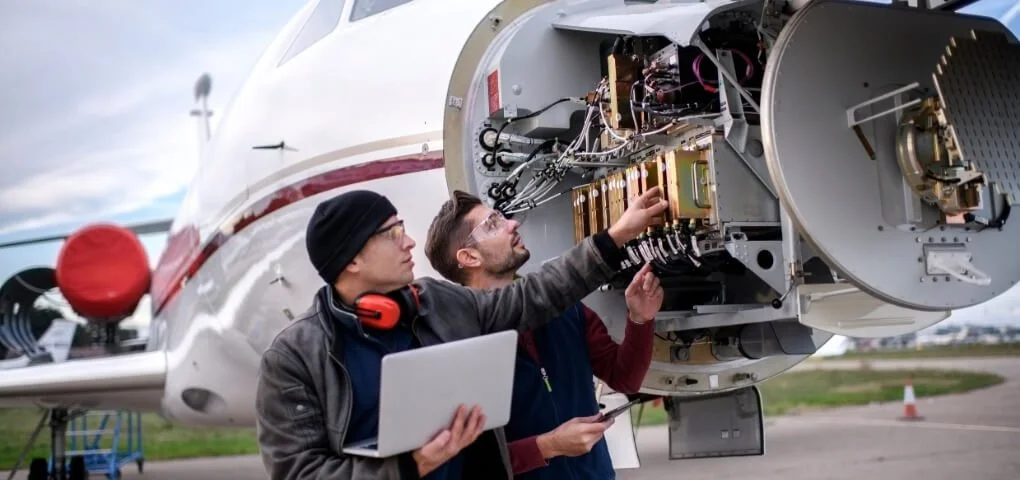 What Can Go Wrong with Private Charter — How a Broker Prevents It