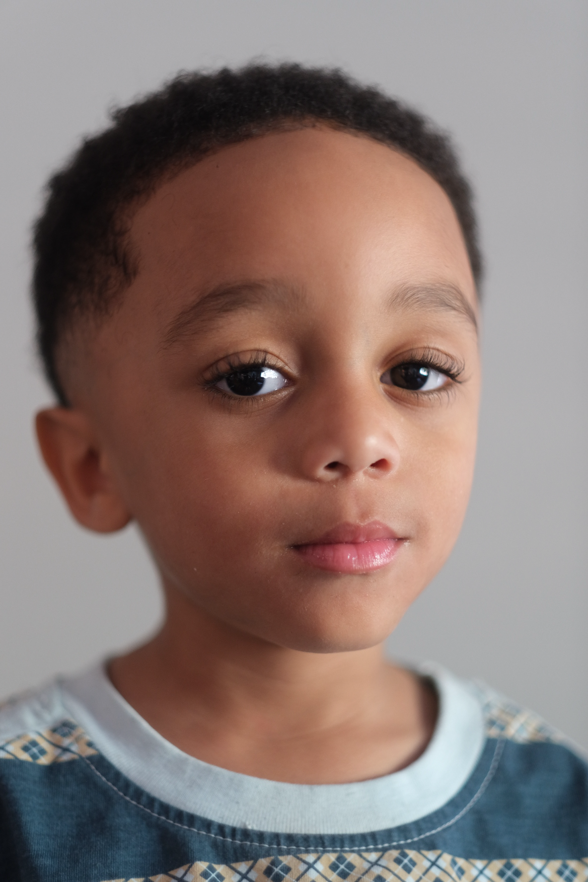 headshot - indoor .png