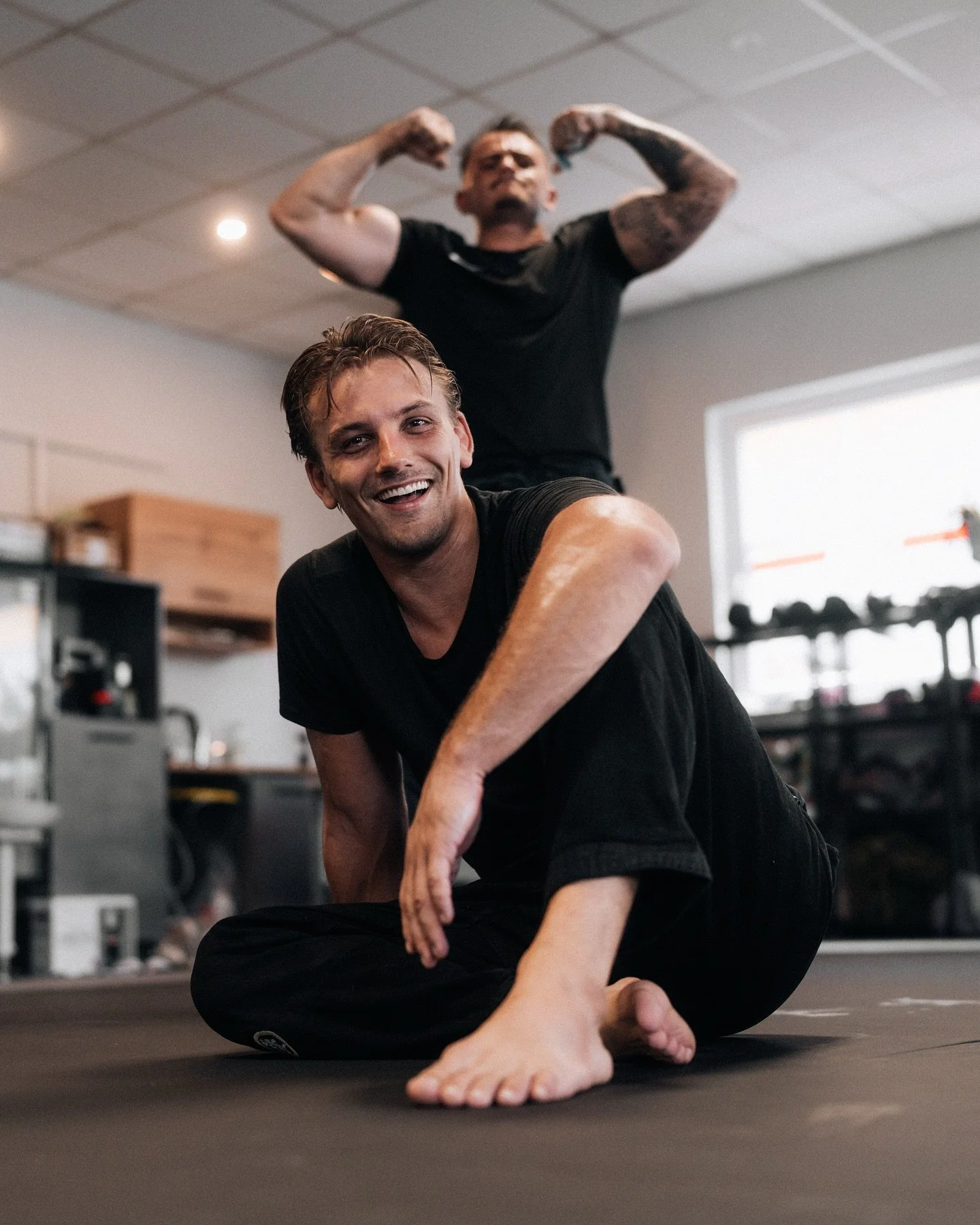 🌟 Egal ob Anfänger oder Profi – bei uns sind alle willkommen! 🥋
Wir gestalten unser Training so, dass es für alle Levels geeignet ist. Wenn du Lust hast, kannst du gerne einfach mal ein Probetraining bei uns machen. Wichtig: Bitte