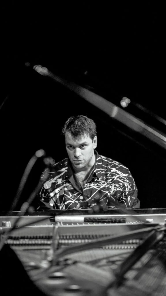 THIBAUD-MENNILLO-3-CREDITS-CESAR-SYLVA-min-576x1024.jpg
