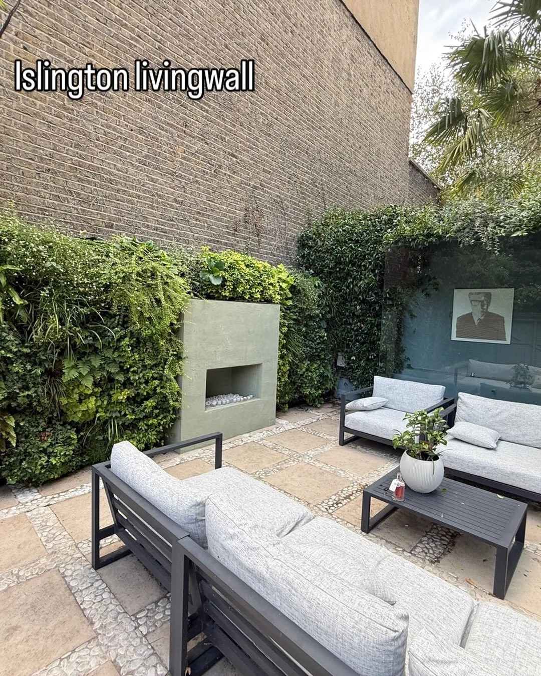#London#livingwall#Thame#Beaconsfield#