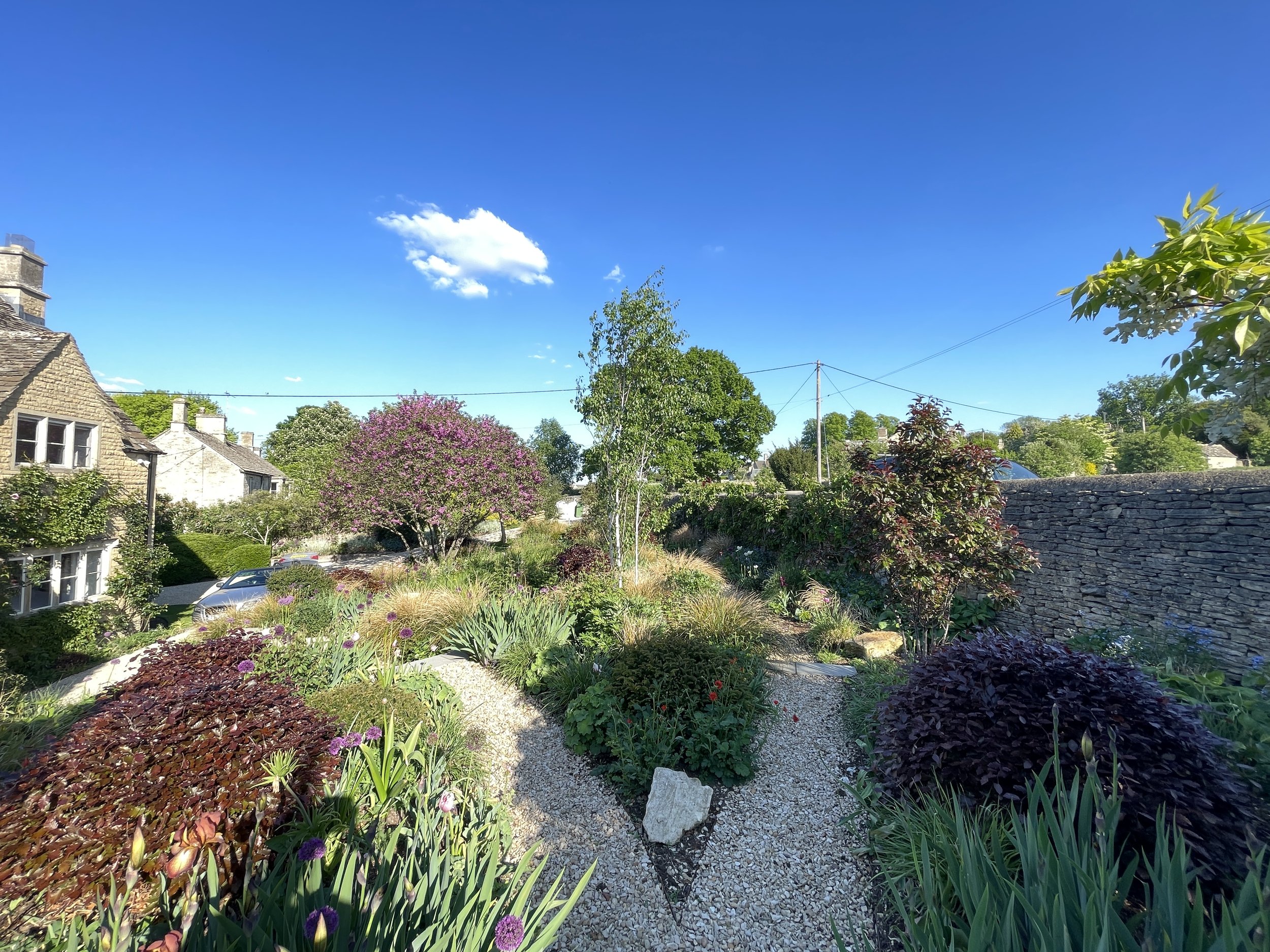 Windrush garden in spring 