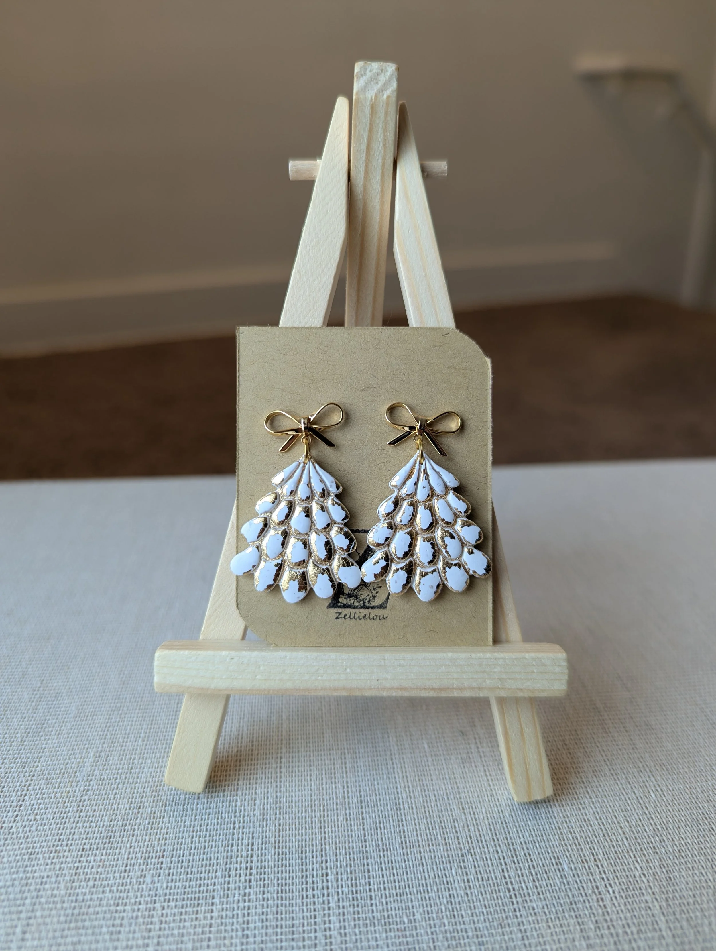 White and Gold Christmas Tree Dangles