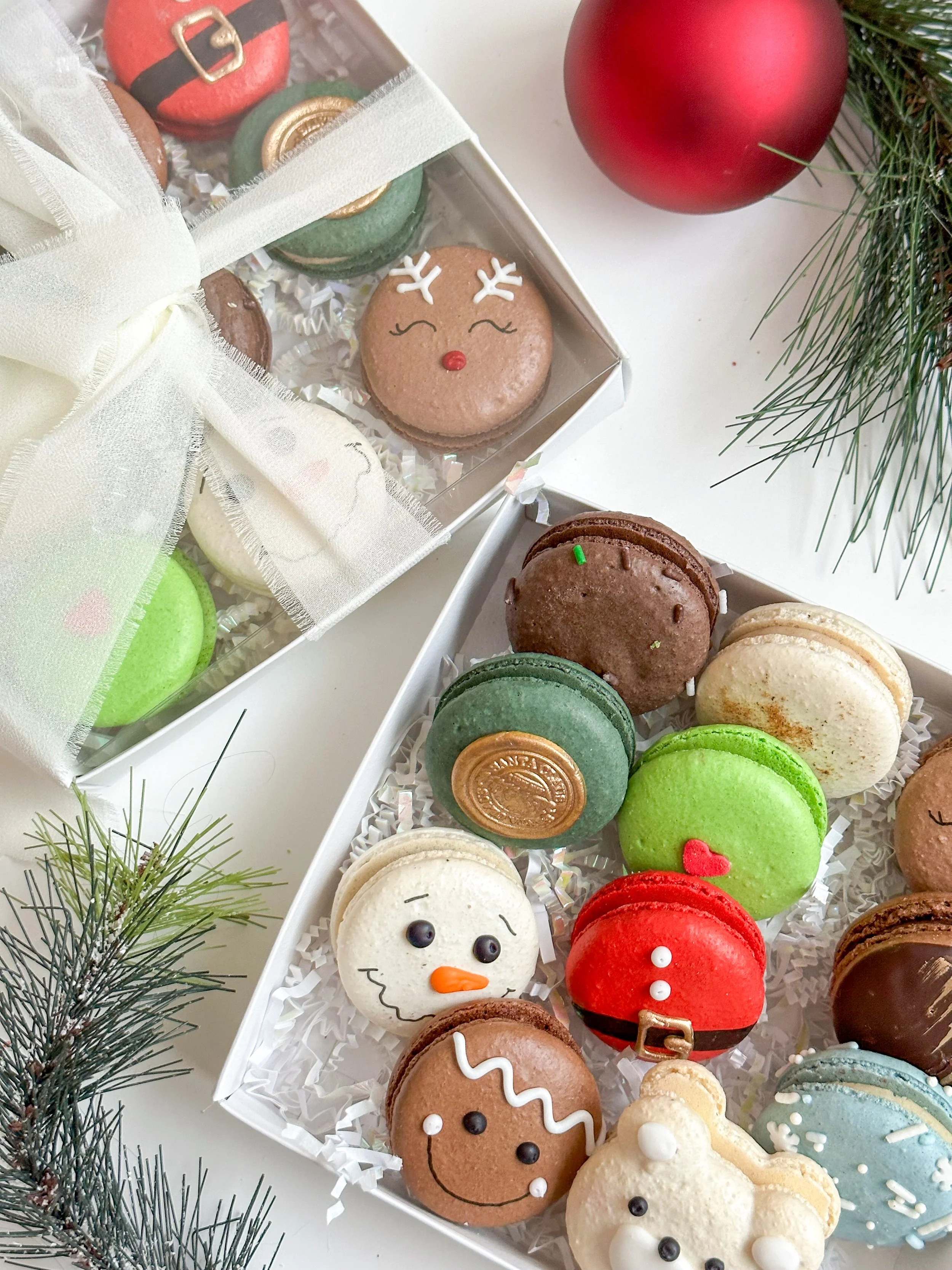 HOLIDAY- Pre-Assorted Macaron Packs