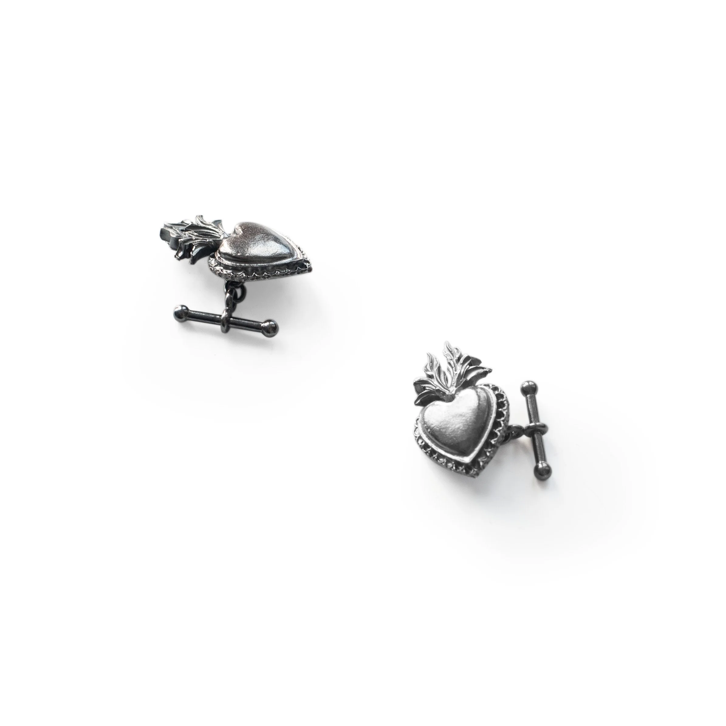 WILD AT HEART CUFFKINKS