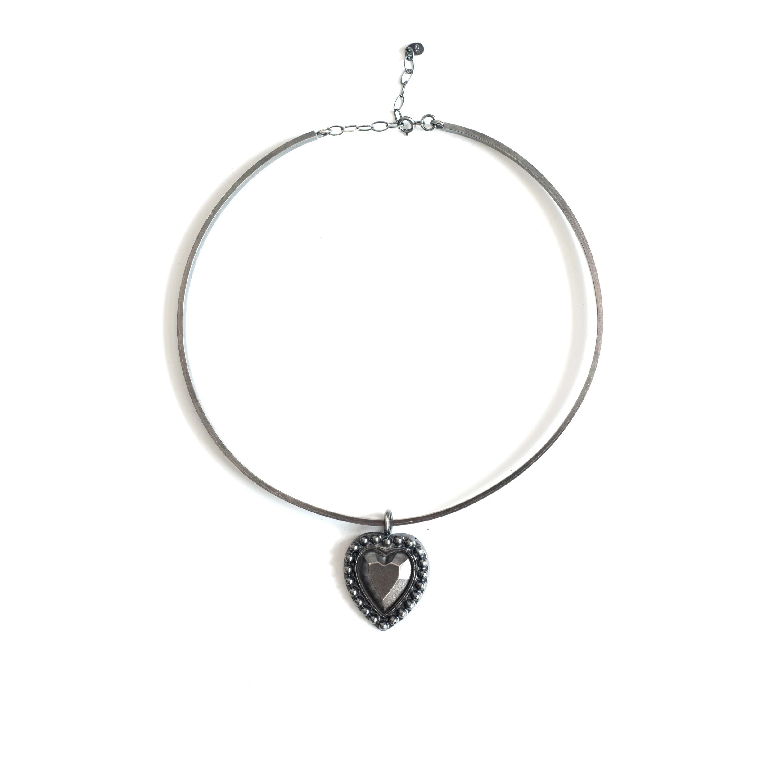 CHARMER CHOKER