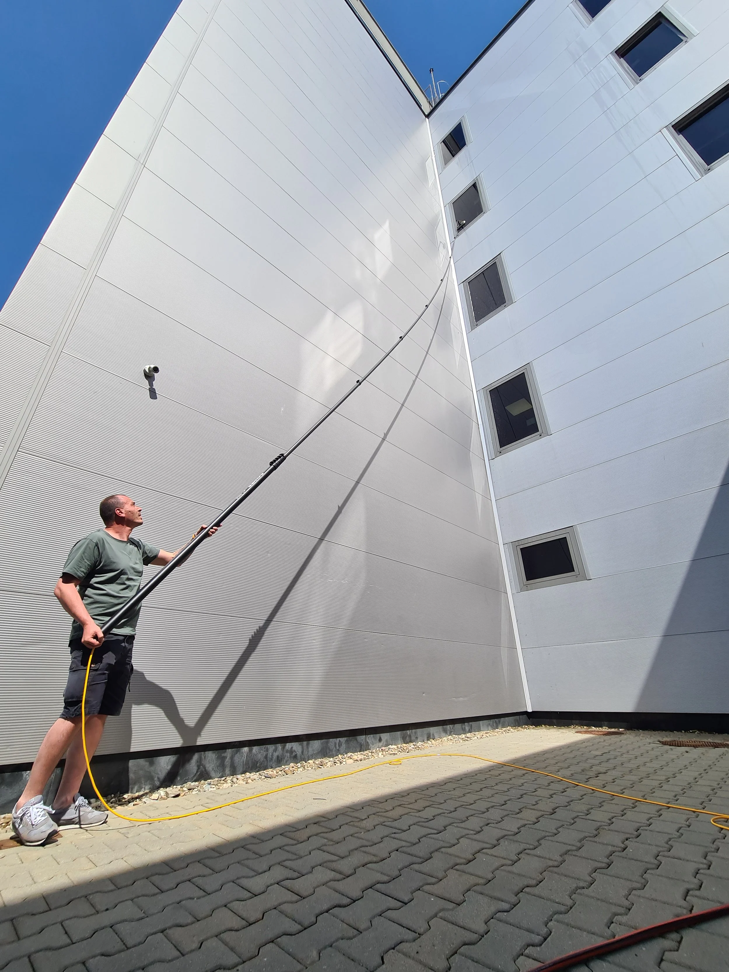 20230422_143142.jpg