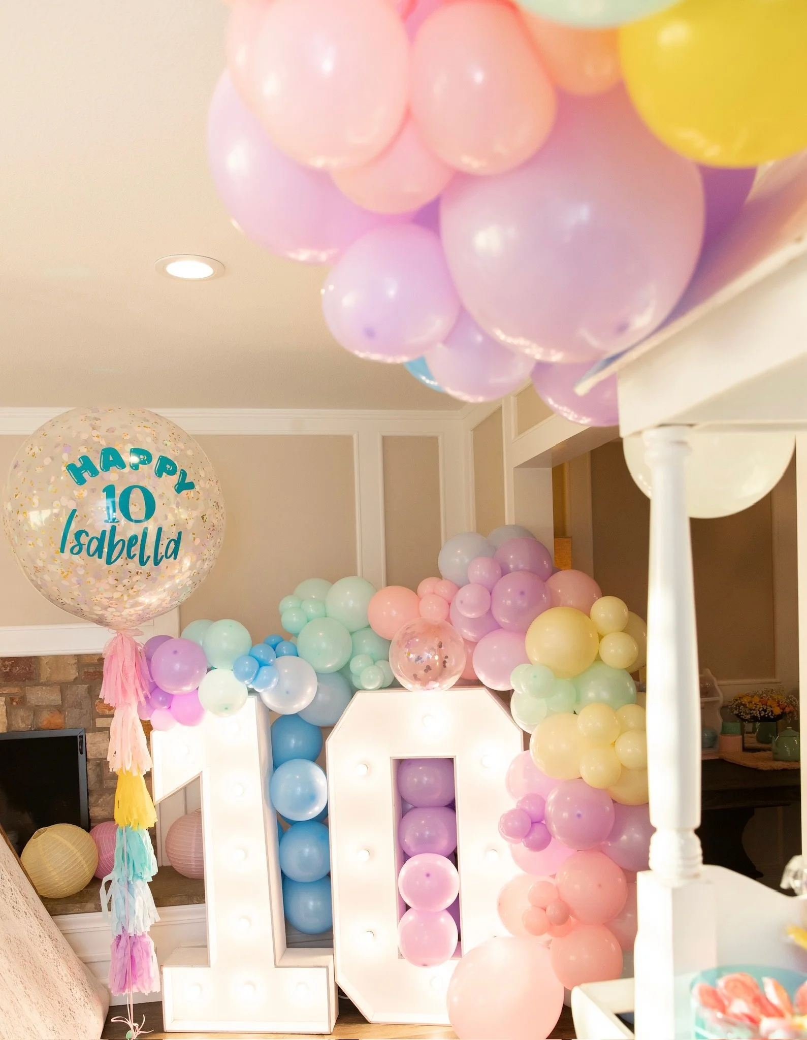 slumber party balloons.jpg